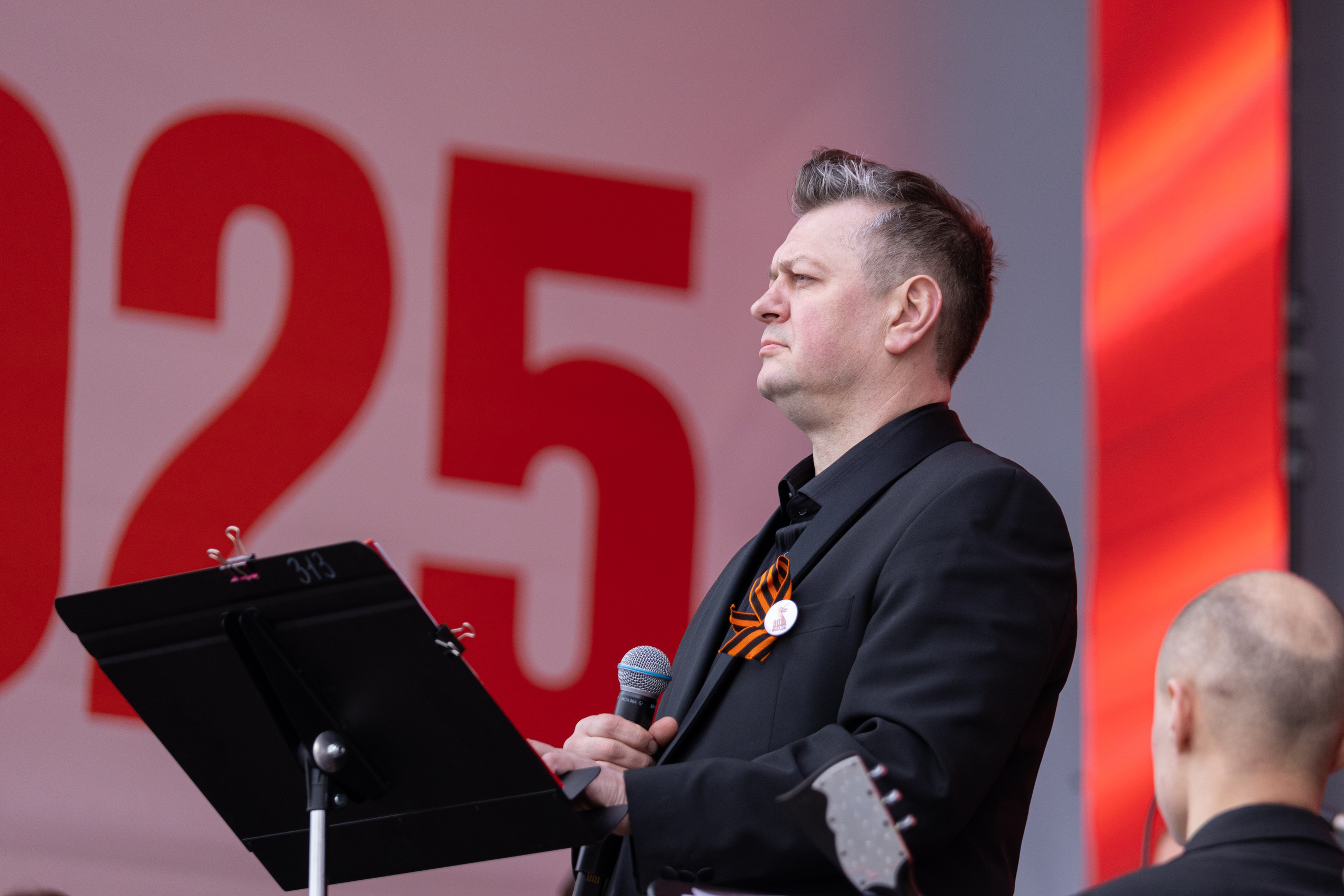 9 мая, выступления 2025 г. Олег Катакинов| Репортажный фотограф в городе у моря (Владивосток)