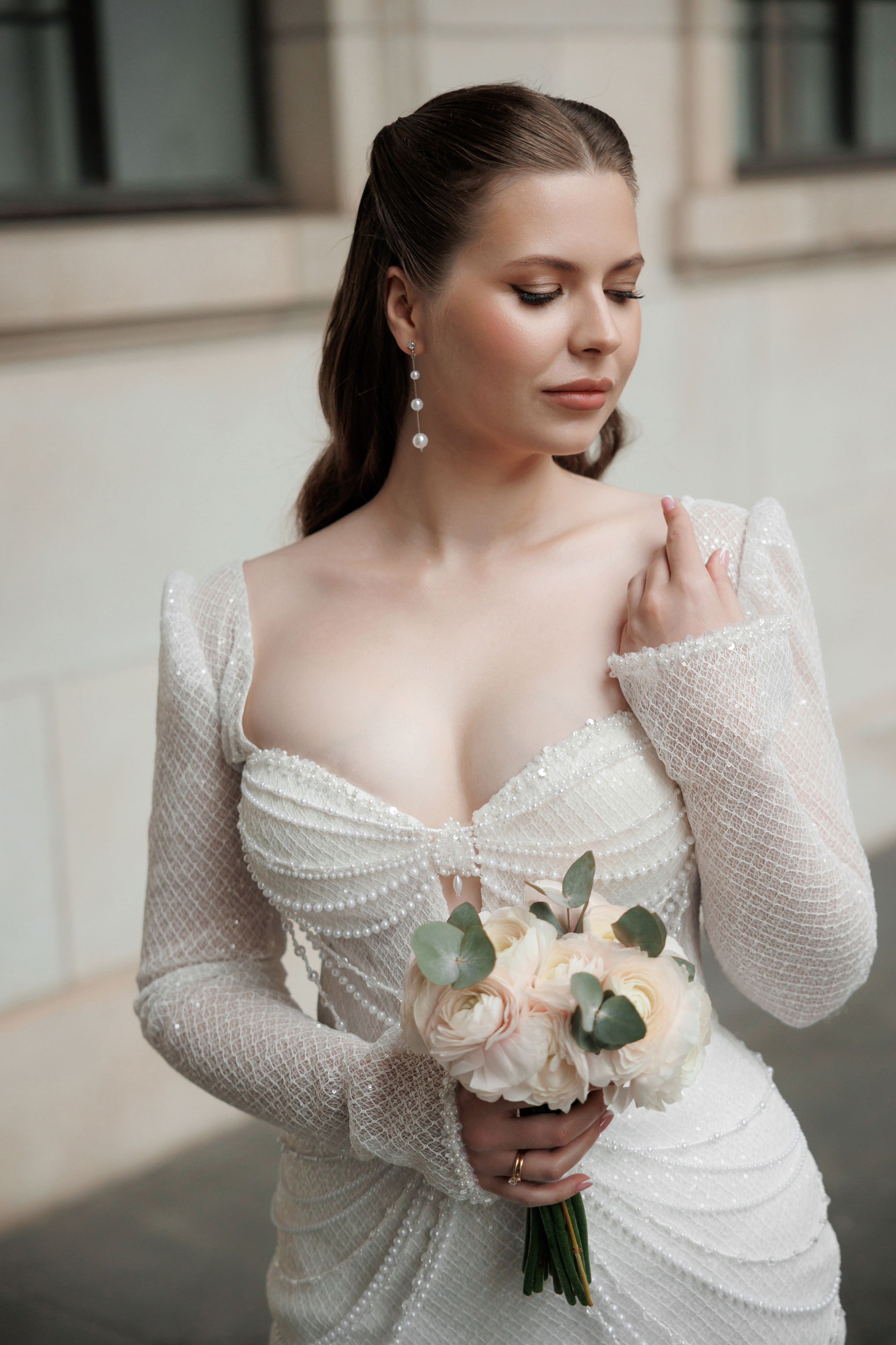 Фотосессия у Пушкинского музей. Свадебный и репортажный фотограф (Москва, Королев и другие)