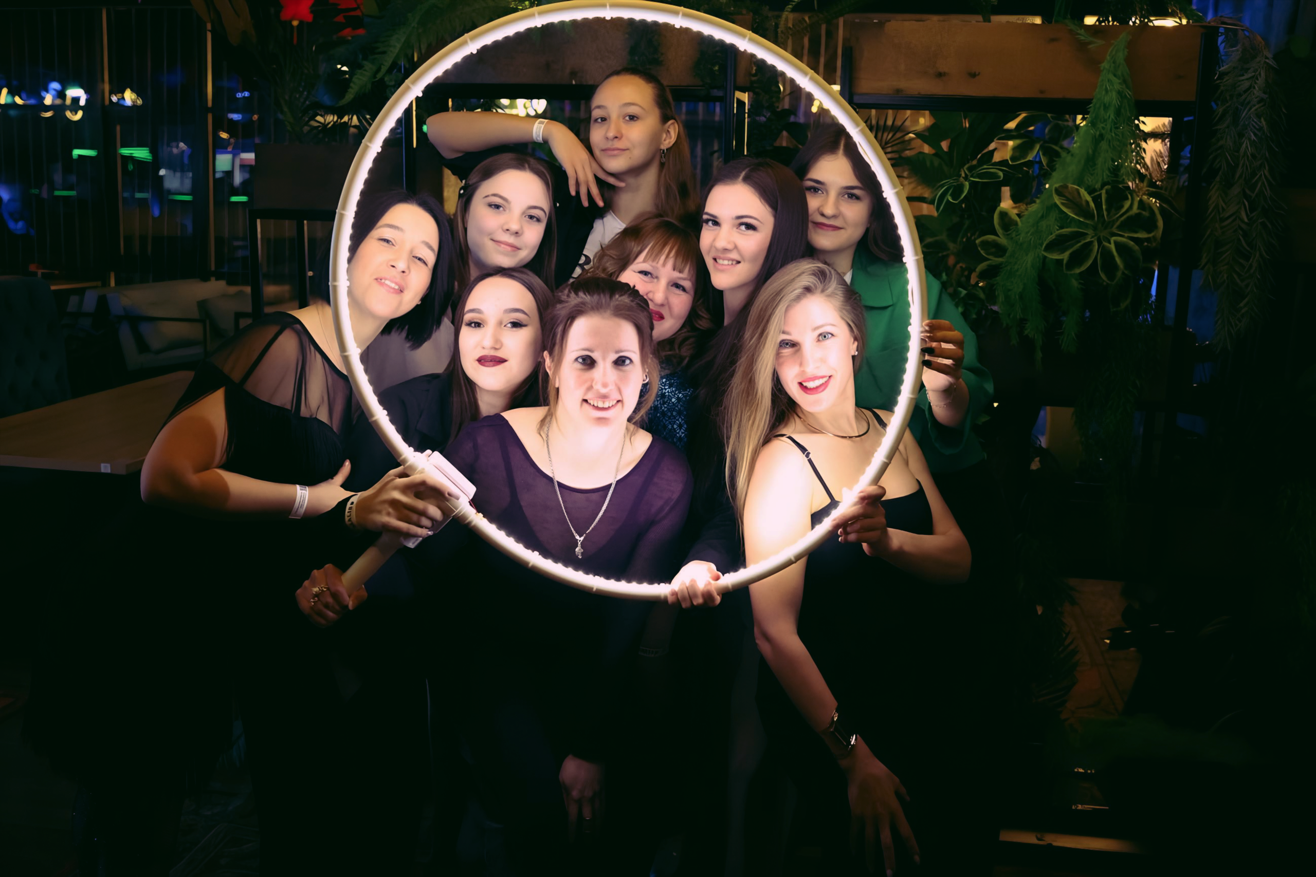 Концерт Ольги Меганской в Лофте. Семейный и детский фотограф в Славгороде Анастасия Винс