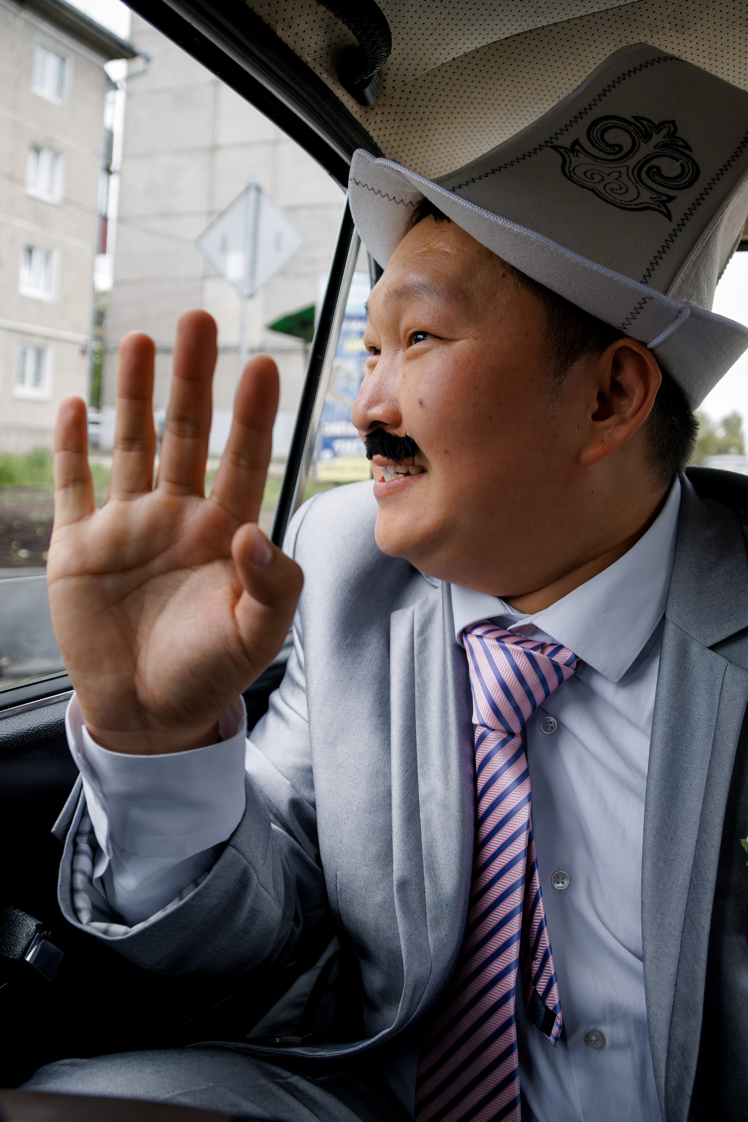 КОРОТКО И ЯСНО — ГОРЬКО!. Свадебный фотограф в Иркутске Бобылев Никита