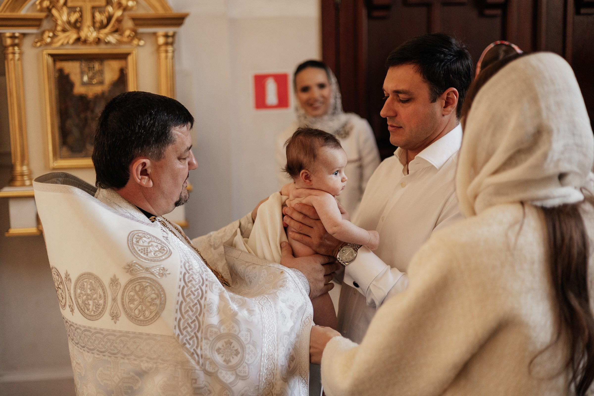 Фотосьемка крещения. Семейный фотограф в Краснодаре Нина Курнявко