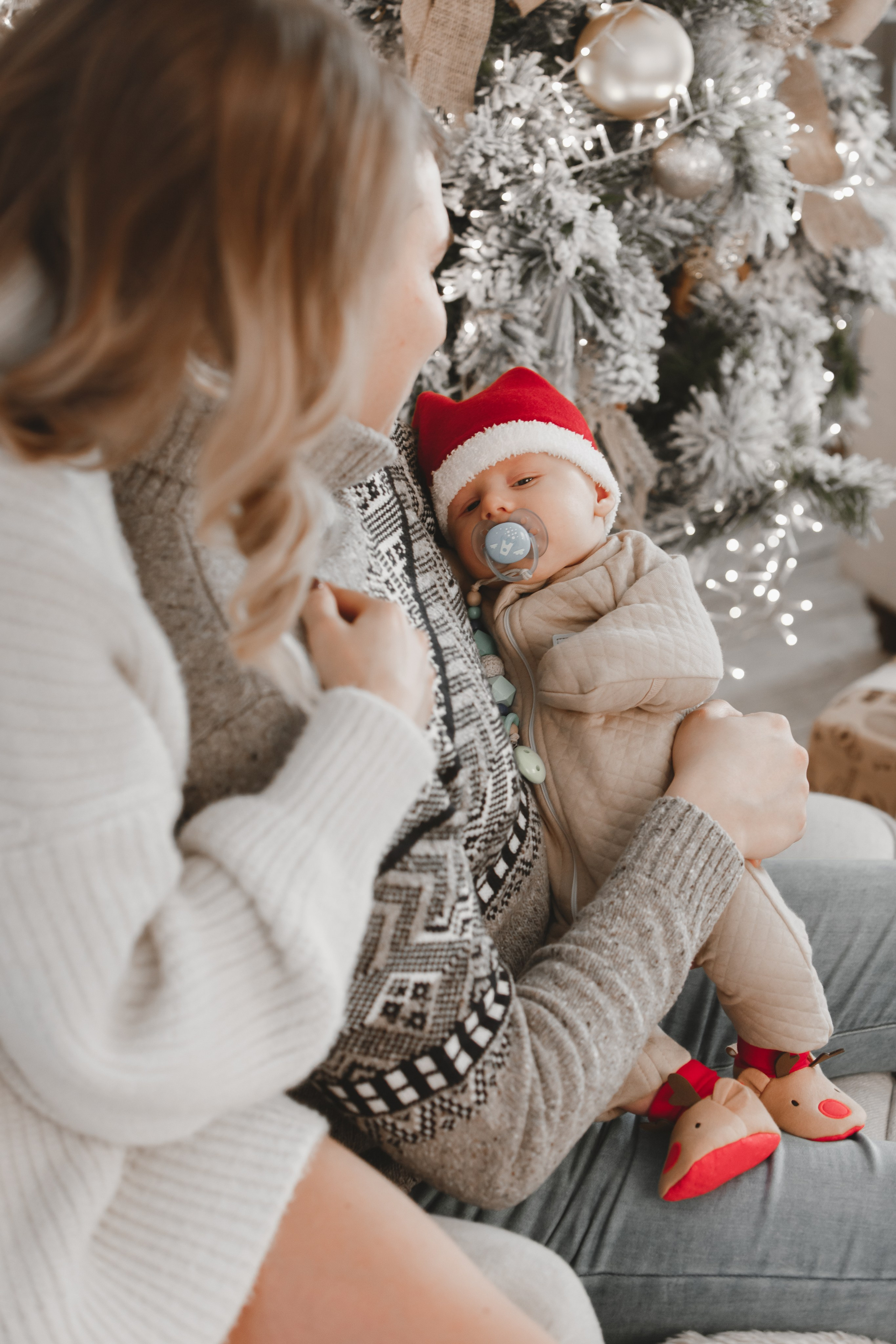 Подарочек под елкой. Фототерапевт Ева Бунеева