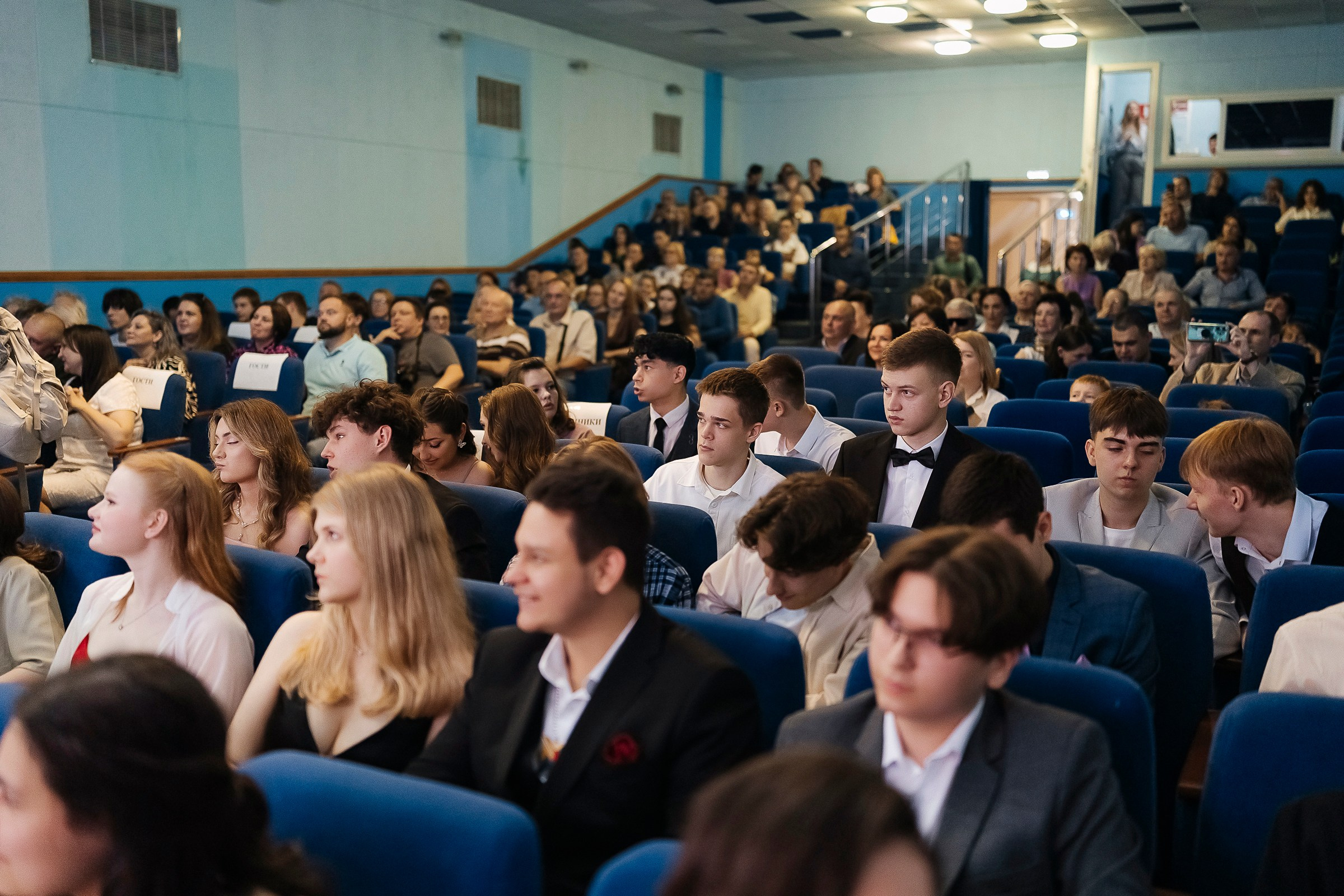 Выпускной СОШ № 15 Электросталь. Семейный и свадебный фотограф в Москве Леванова Александра
