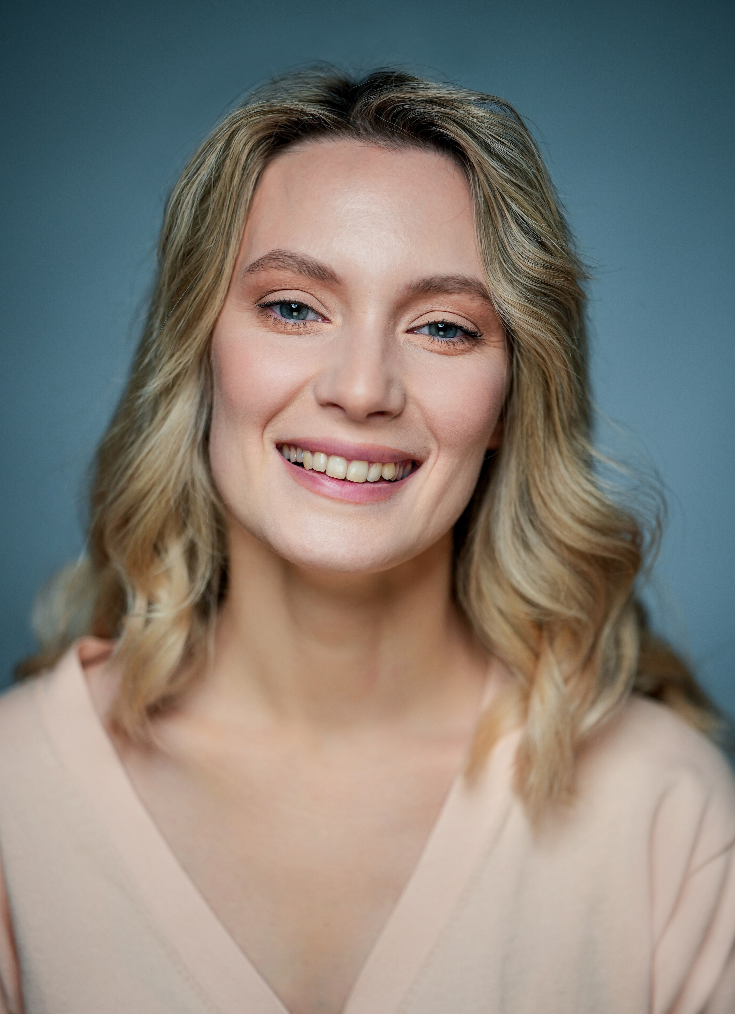 Актриса Зоя Дамье. Портретная съемка в Москве, студийный фотограф Игорь Фомин