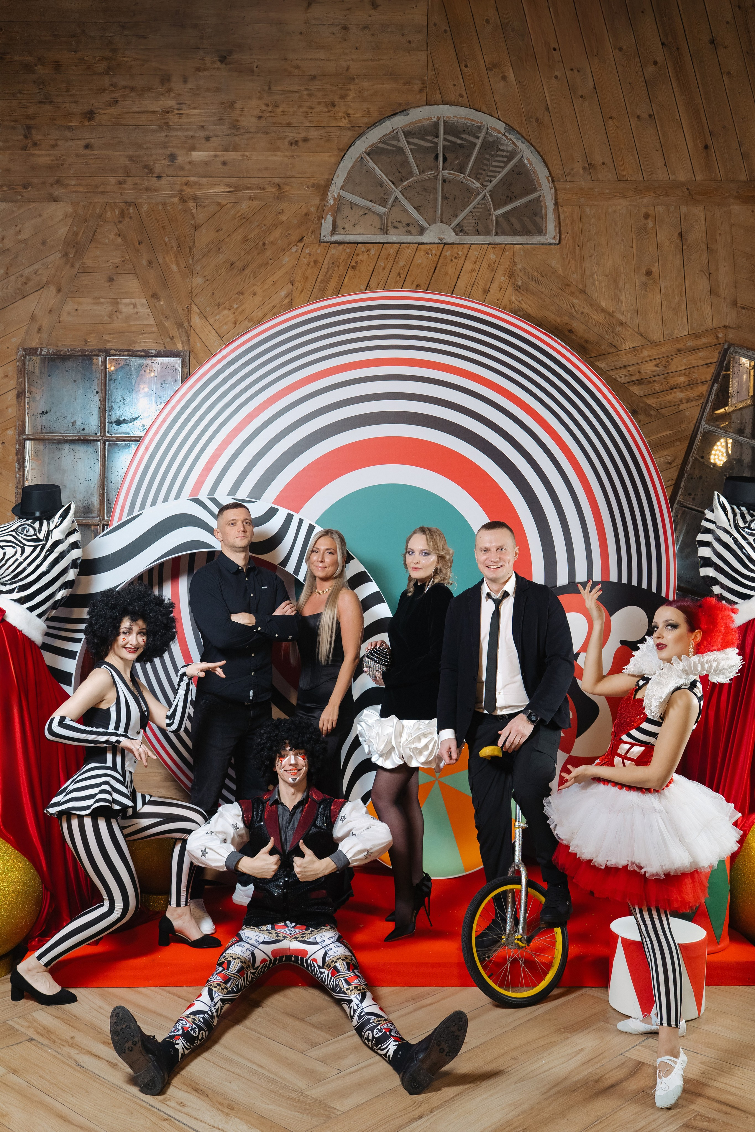 Новогодний корпоратив. КОРПОРАТИВНЫЙ, ИМИДЖЕВЫЙ И РЕПОРТАЖНЫЙ ФОТОГРАФ МАКСИМ МЕШ