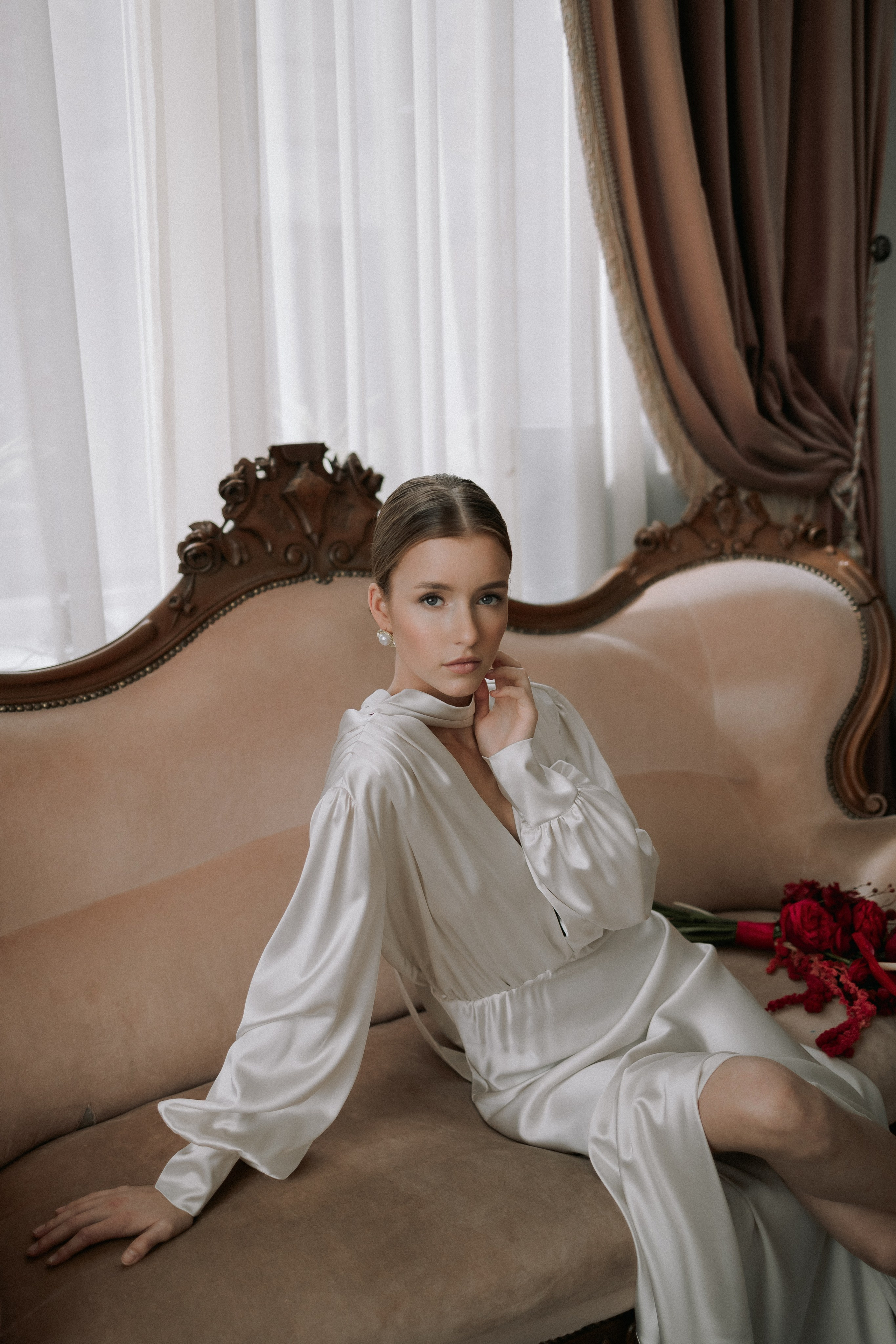 Свадебная прогулка Адель и Артём. Свадебная фотография. Арина Рубах