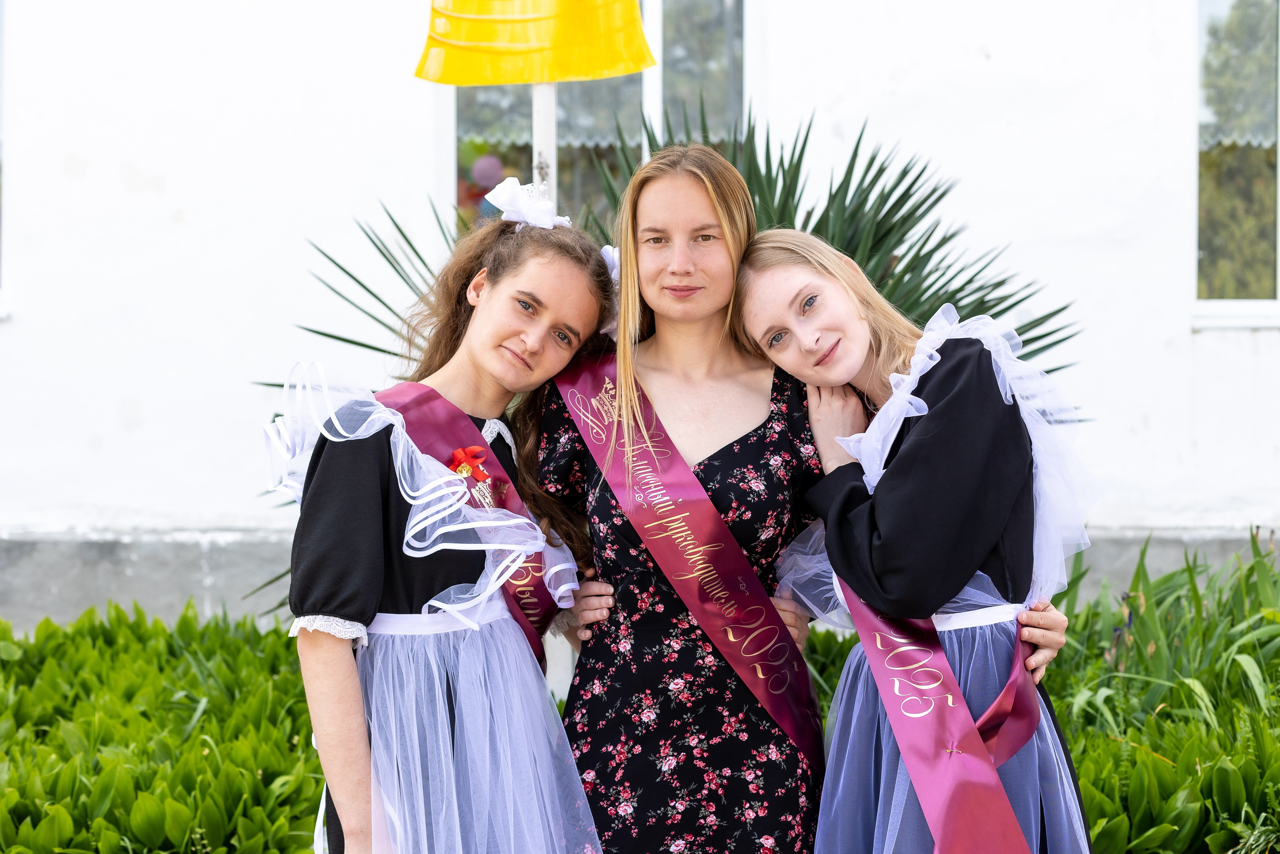 Последний звонок. Выпускные альбомы Майкоп, Краснодар Елена Золотарева