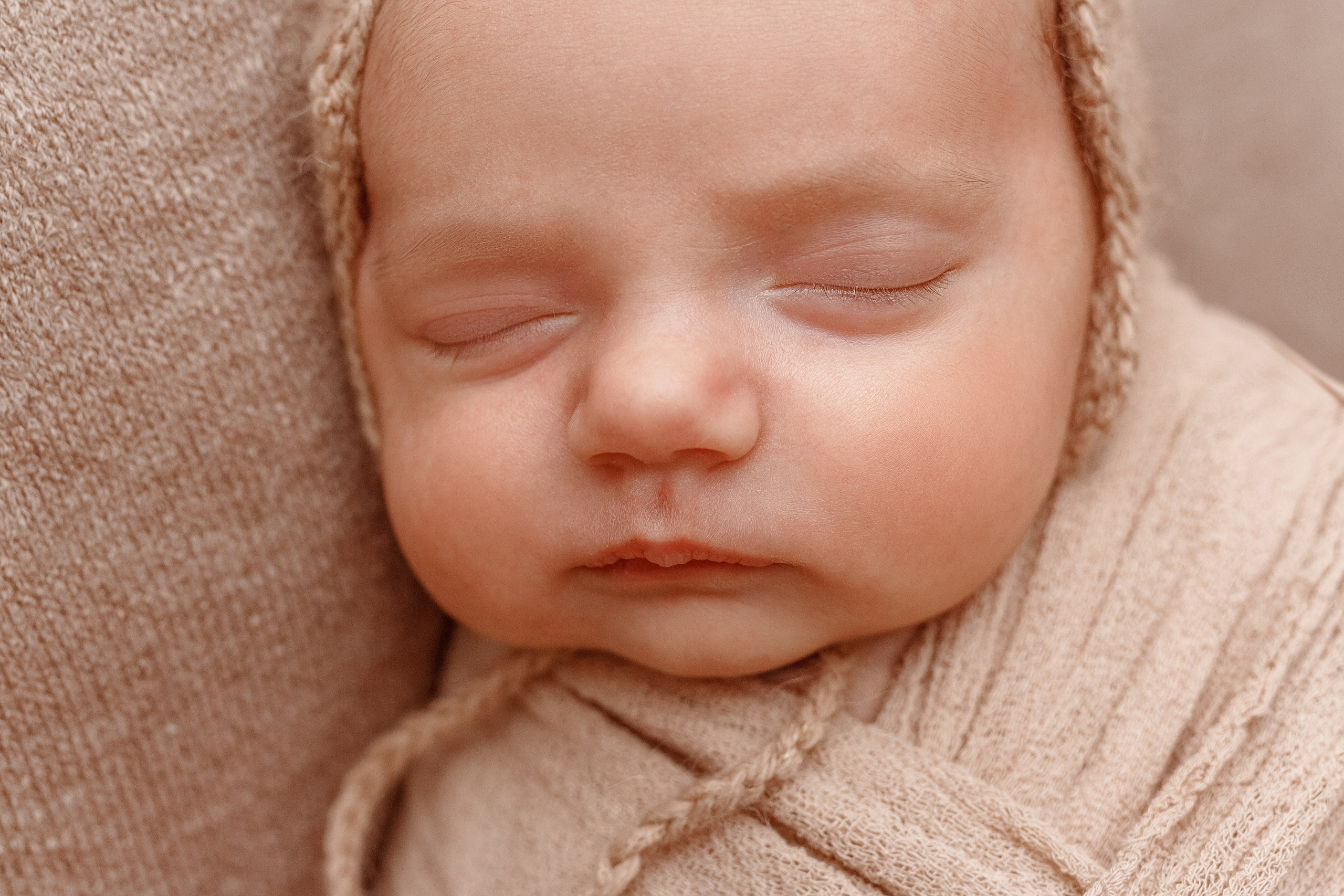 Девочки. Фотограф новорожденных в Минске Валерия Довнар