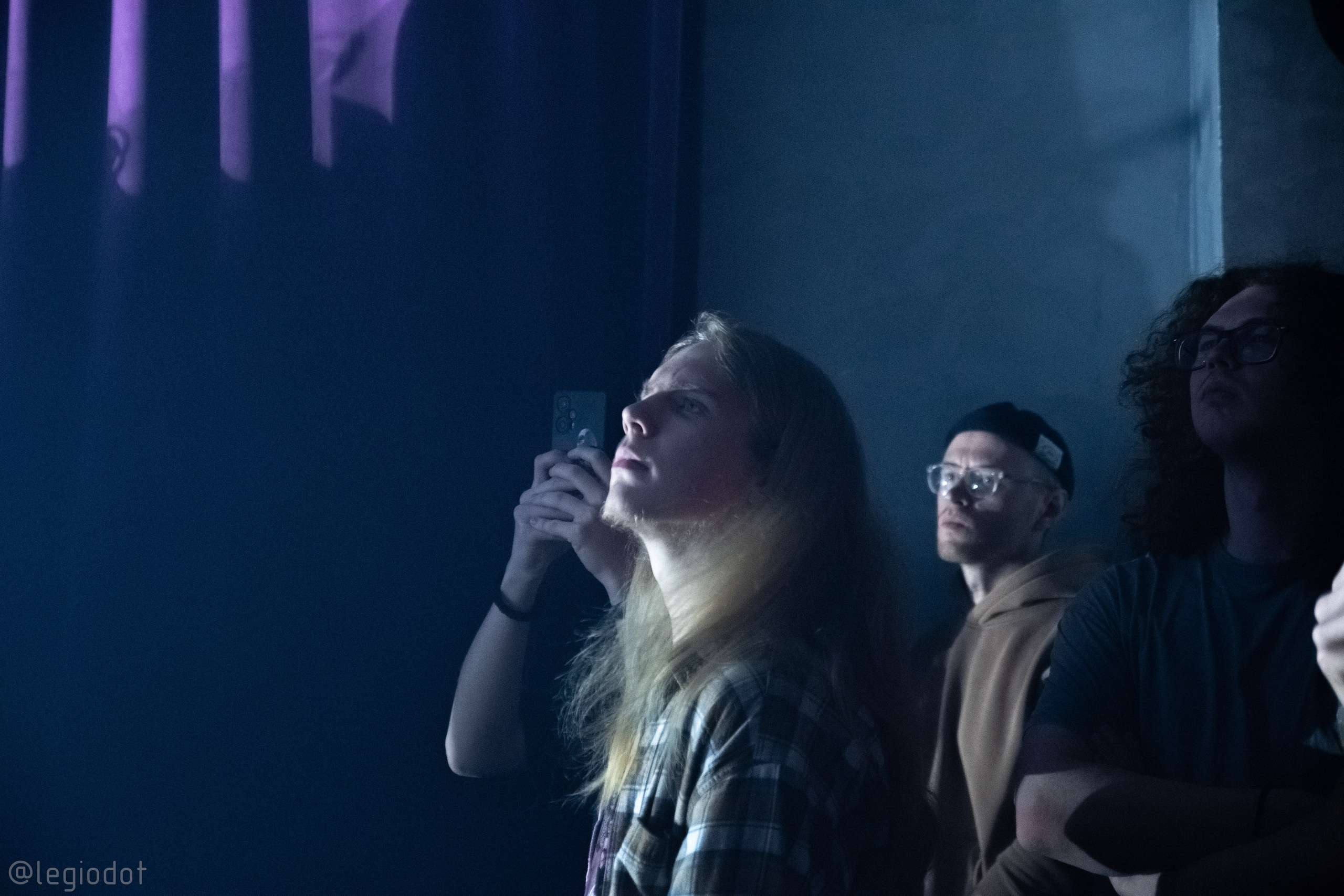 Show Me a Dinosaur & Naska 13.03.2025. Репортажный фотограф в Москве Legiodot