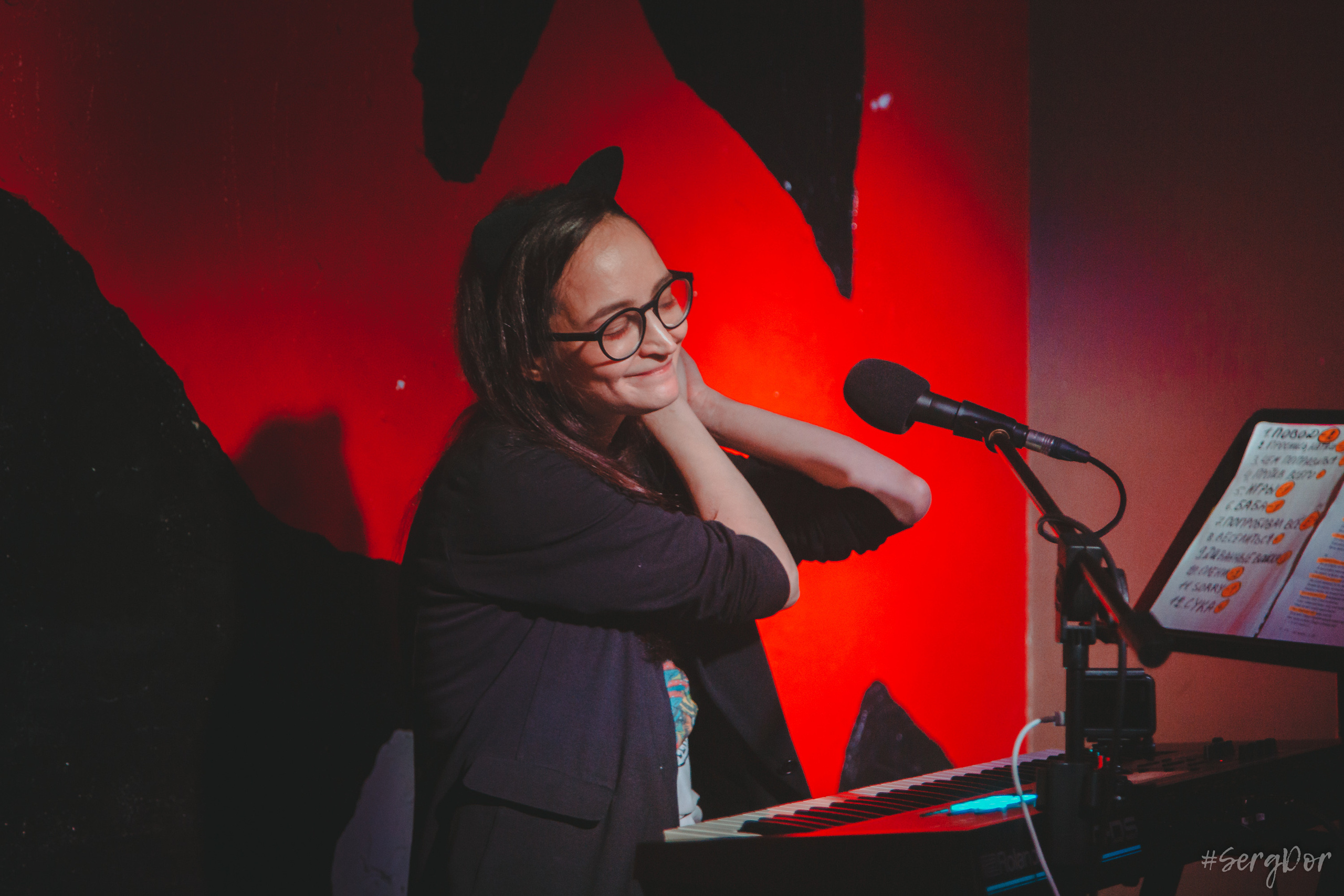 Люся Махова, Людмила Махова, Тёща, Дайте два, Д2, ЯЩИК, Санкт-Петербург, SergDor, 24.02.2023, #SergDor, 24 февраля 2023 года, свитер с оленями