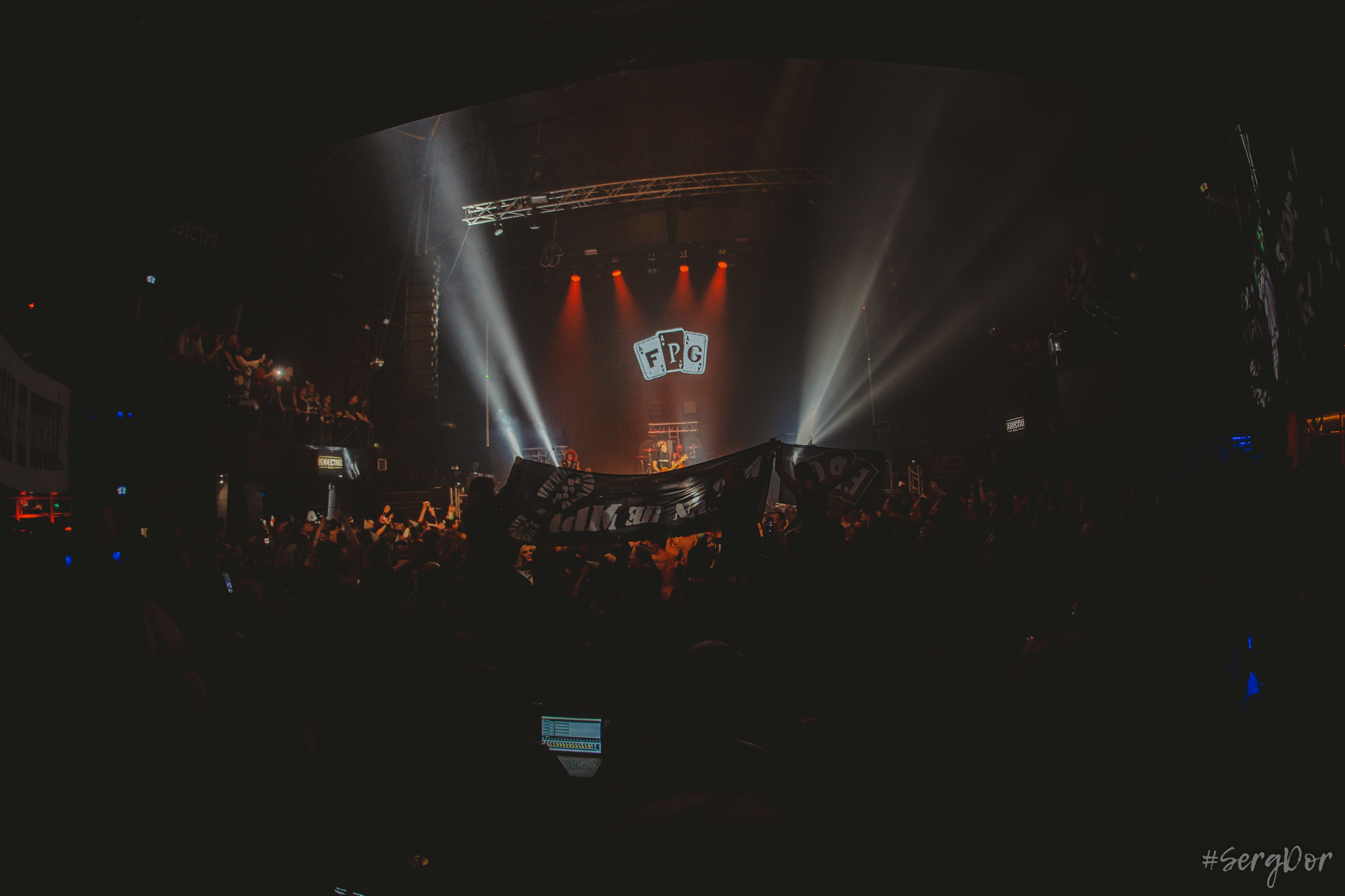 FPG, F.P.G, Известия Hall, 26.11.2022, SergDor, день рождения, бунтари 24/7, fairplaygang, fair play gang, дерзость и молодость, Москва, концерт, 26 ноября 2022 года, #SergDor