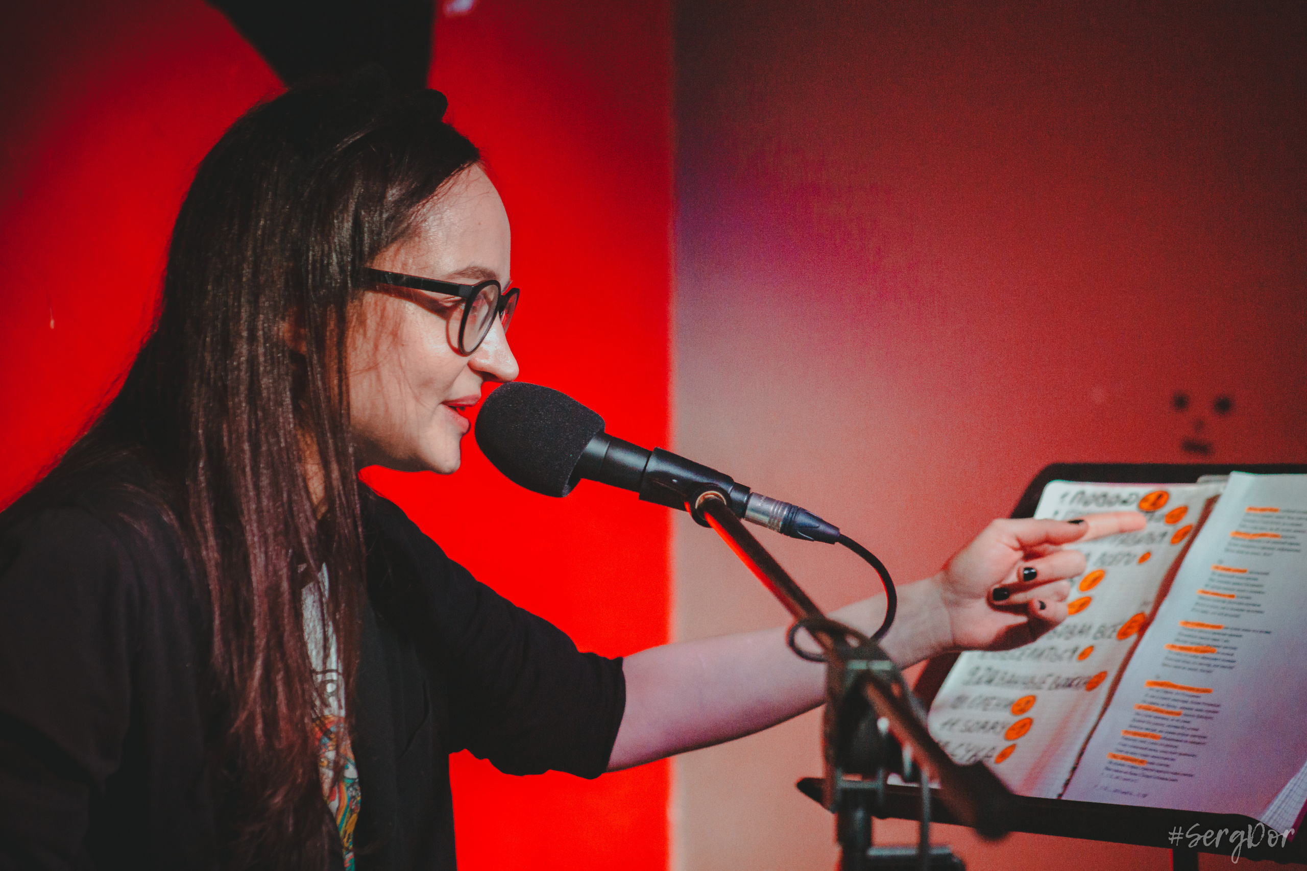 Люся Махова, Людмила Махова, Тёща, Дайте два, Д2, ЯЩИК, Санкт-Петербург, SergDor, 24.02.2023, #SergDor, 24 февраля 2023 года, свитер с оленями