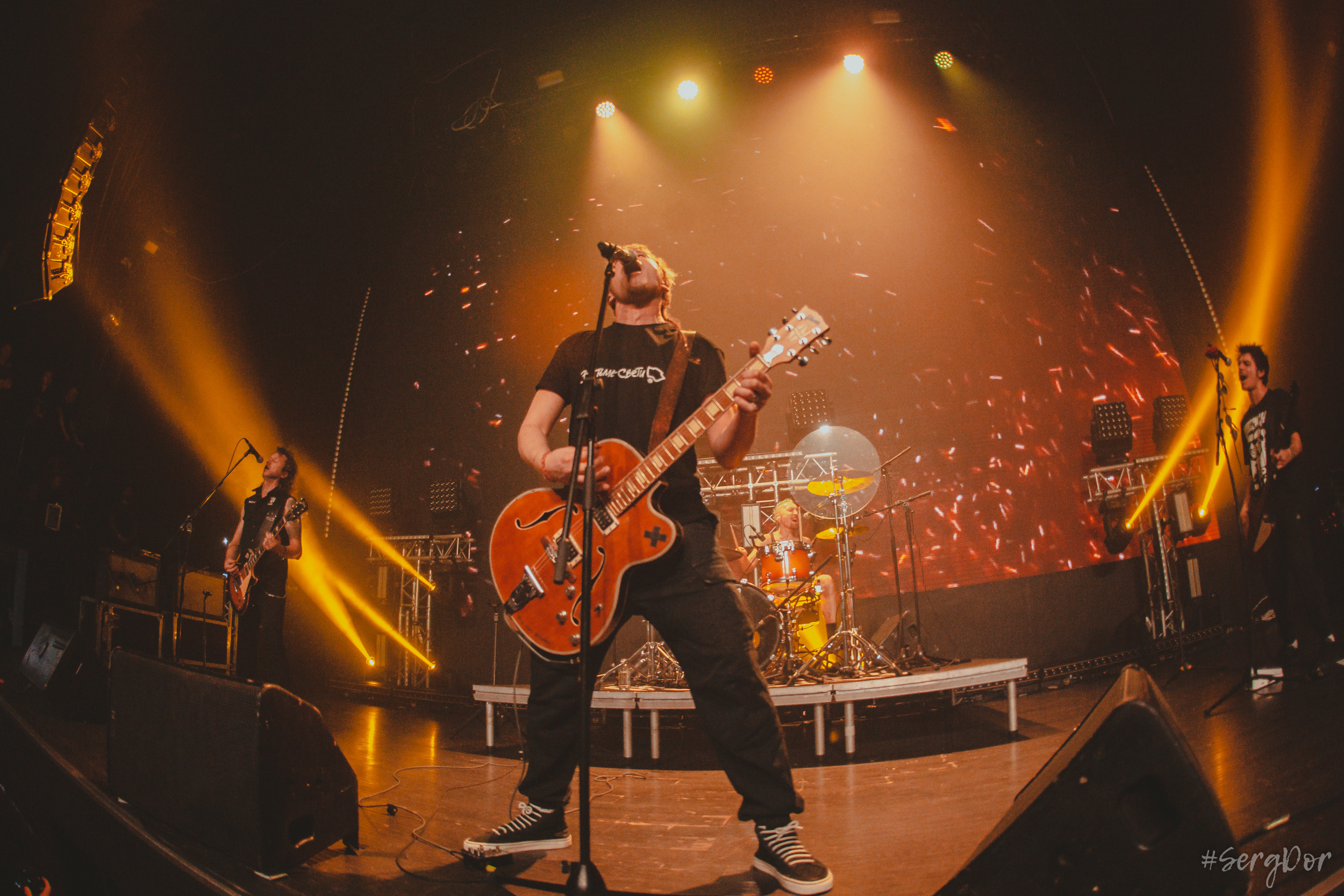 FPG, F.P.G, Известия Hall, 26.11.2022, SergDor, день рождения, бунтари 24/7, fairplaygang, fair play gang, дерзость и молодость, Москва, концерт, 26 ноября 2022 года, #SergDor