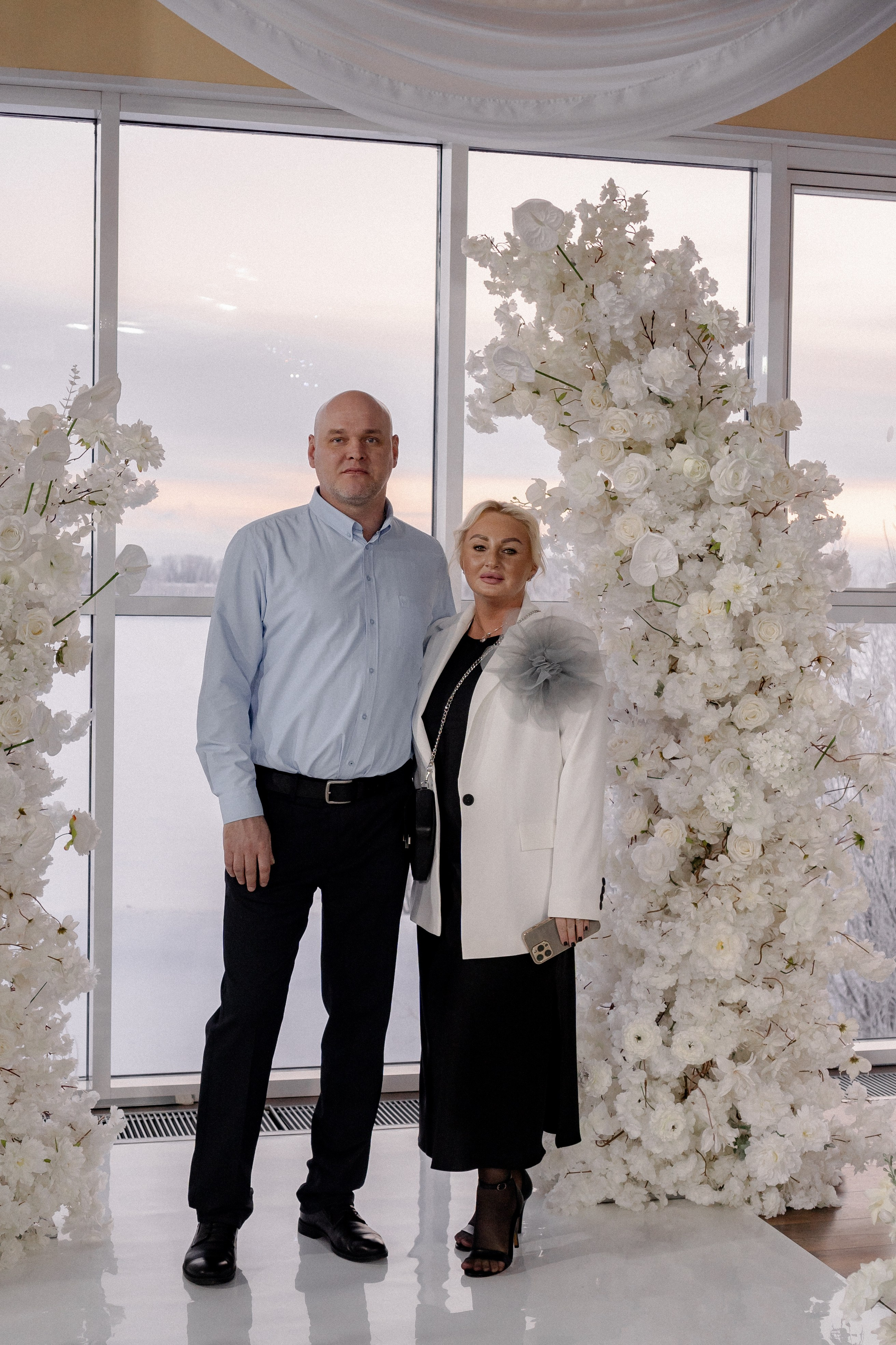 СВАДЕБНАЯ СЬЕМКА СБОРОВ В ОТЕЛЕ И ВЫЕЗД НА ЦЕРЕМОНИЮ (СНЯТО В СИБИРЕ В НИЖНЕВАРТОВСКЕ). Профессиональный фотограф, Санкт-Петербург — Виктория Богомолова