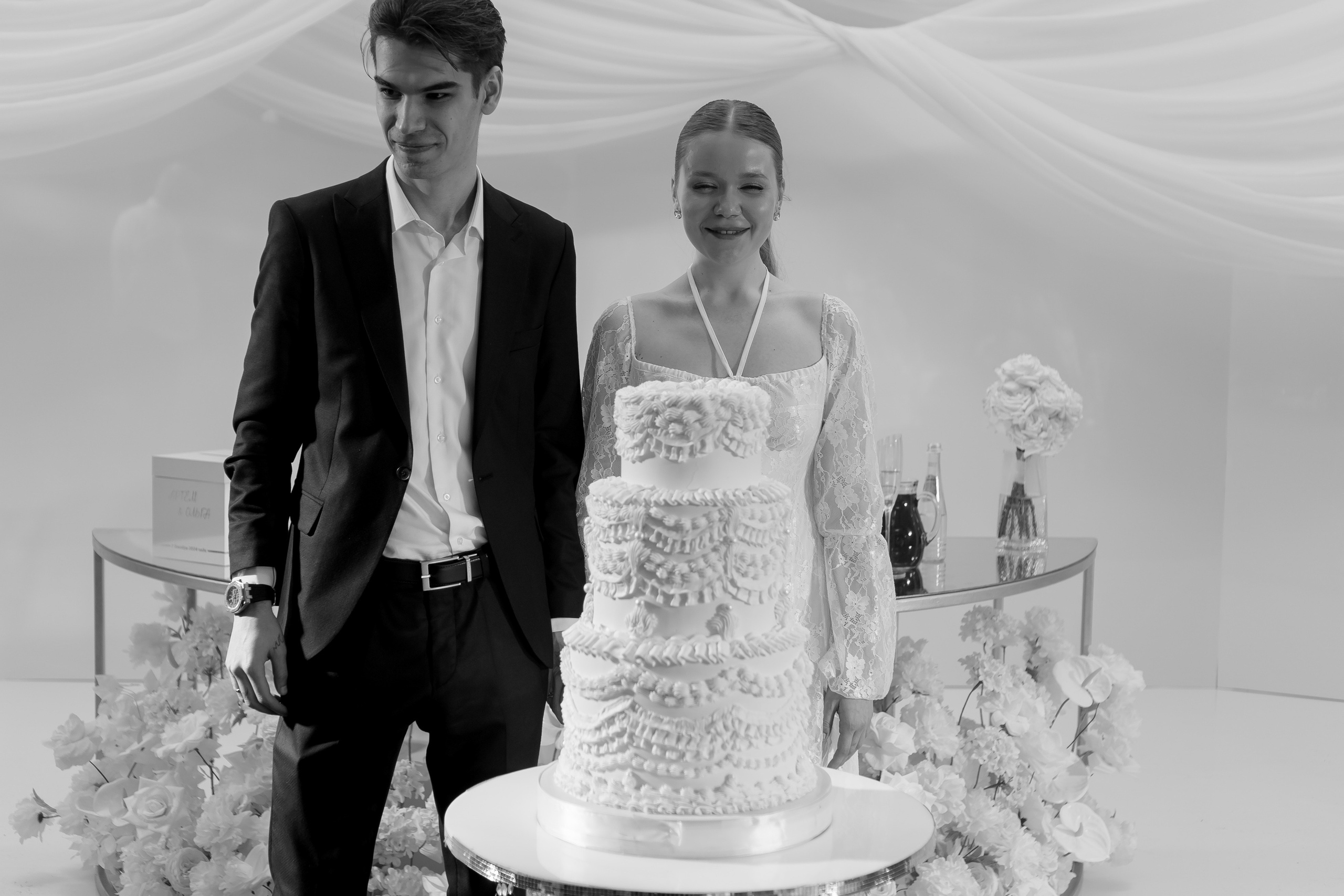 СВАДЕБНАЯ СЬЕМКА СБОРОВ В ОТЕЛЕ И ВЫЕЗД НА ЦЕРЕМОНИЮ (СНЯТО В СИБИРЕ В НИЖНЕВАРТОВСКЕ). Профессиональный фотограф, Санкт-Петербург — Виктория Богомолова