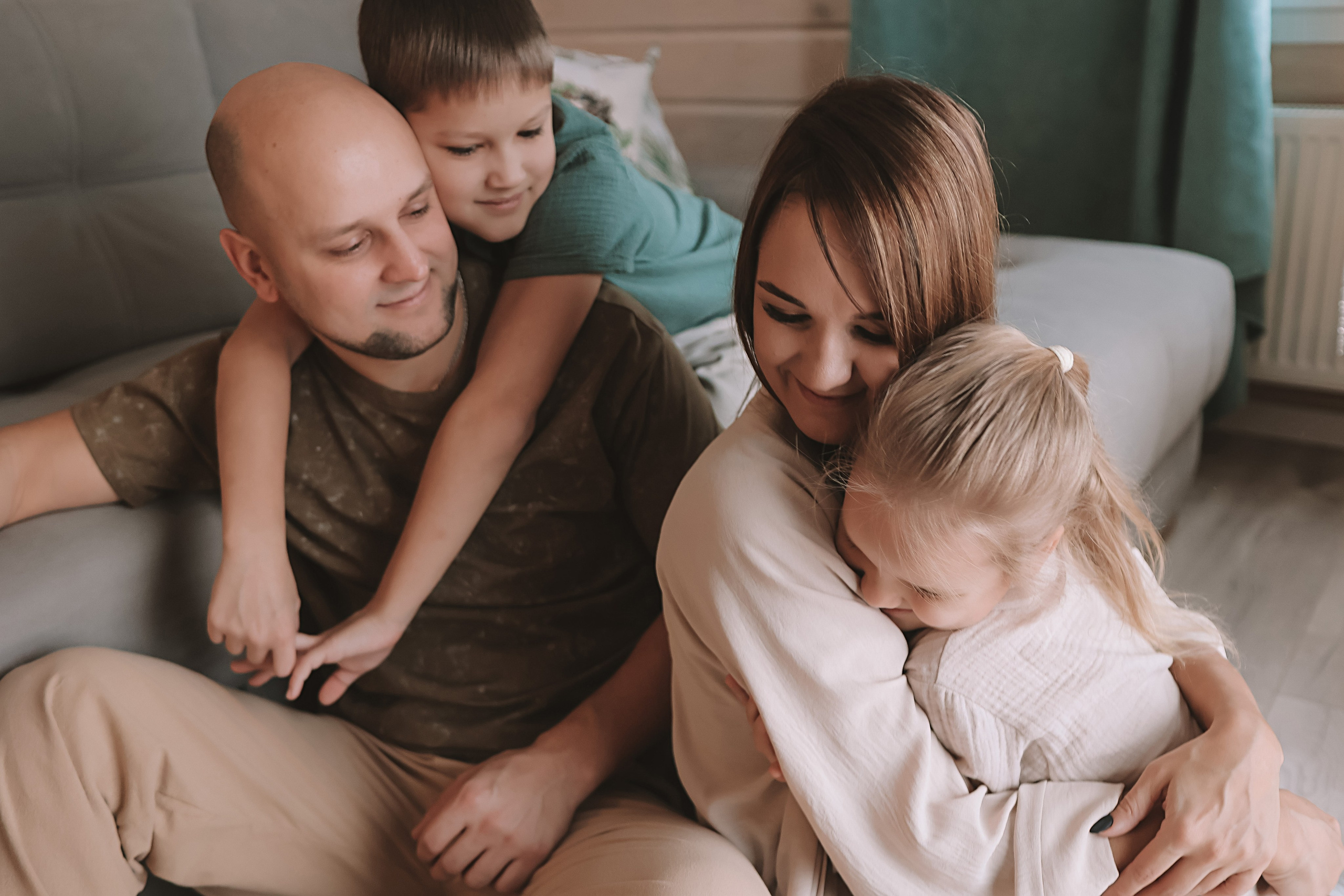 Домашняя. Семейный фотограф Тюмень, фотограф на роды Салмина Мария