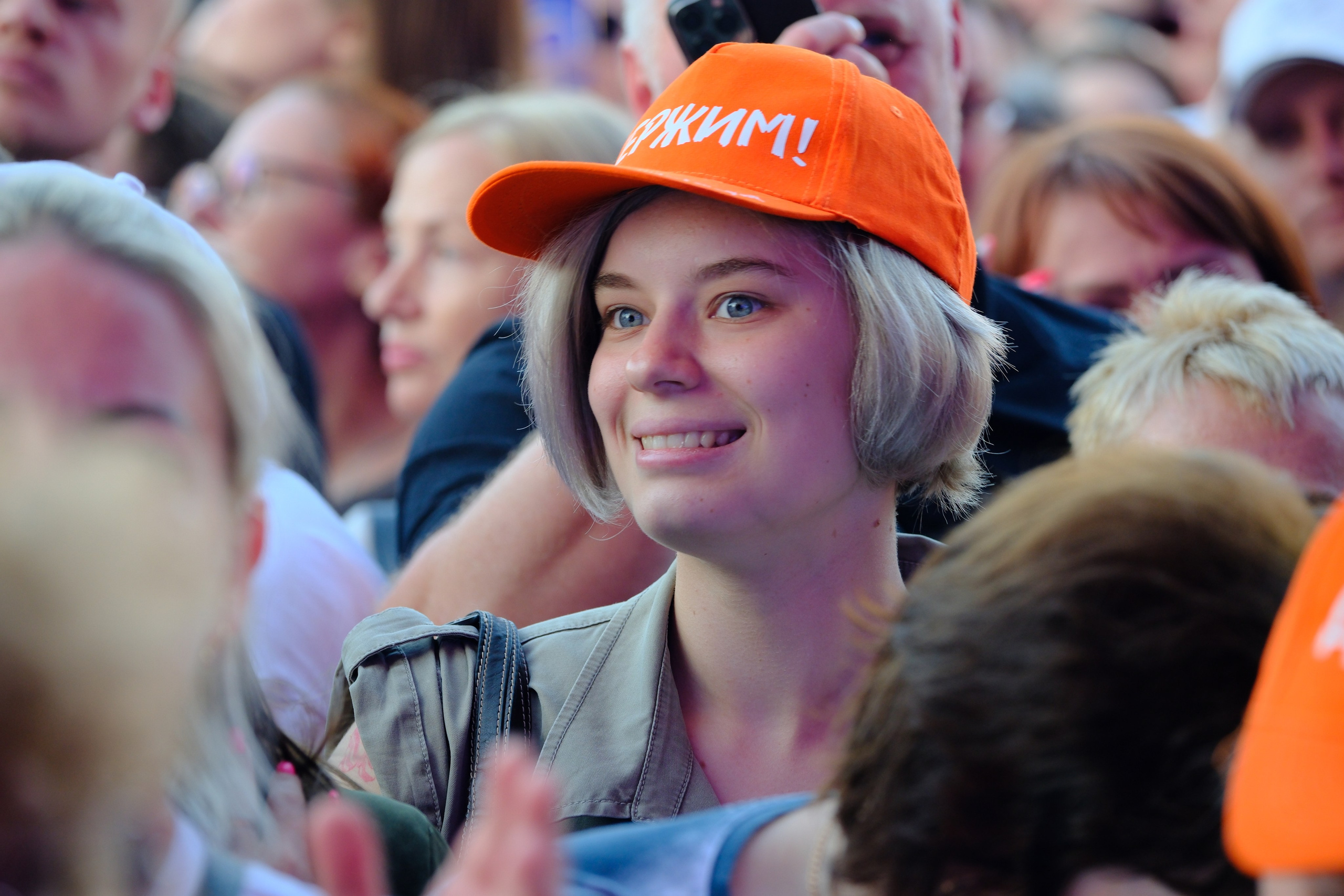 Диана Арбенина (группа «Ночные снайперы») — Москва, МТС Live Лето 2024. RedGeek - блогер и стручњак за образовање и ИТ Кирил Ситнов