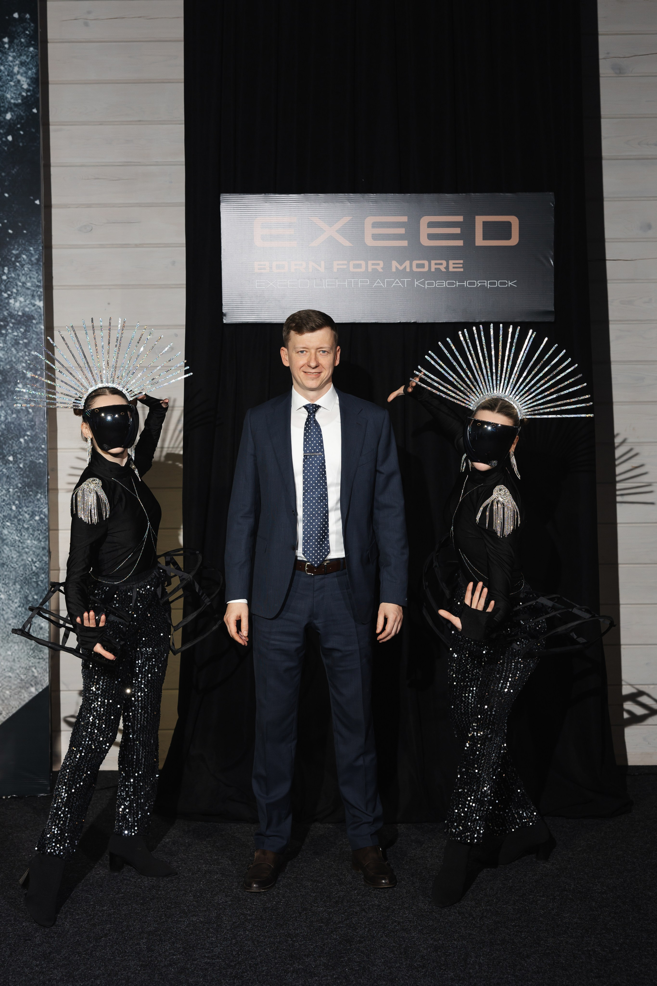 Презентация EXEED VX. Свадебный и репортажный фотограф в Москве Владимир Сергеев | Naysaikolo