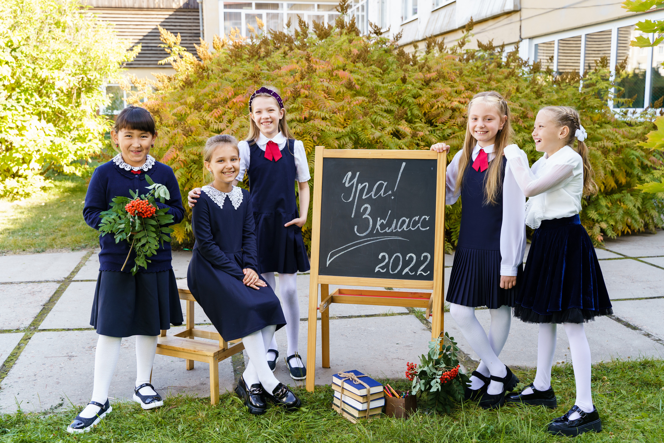 Младшие классы. Школьная фотография и выпускные фотоальбомы Иркутск