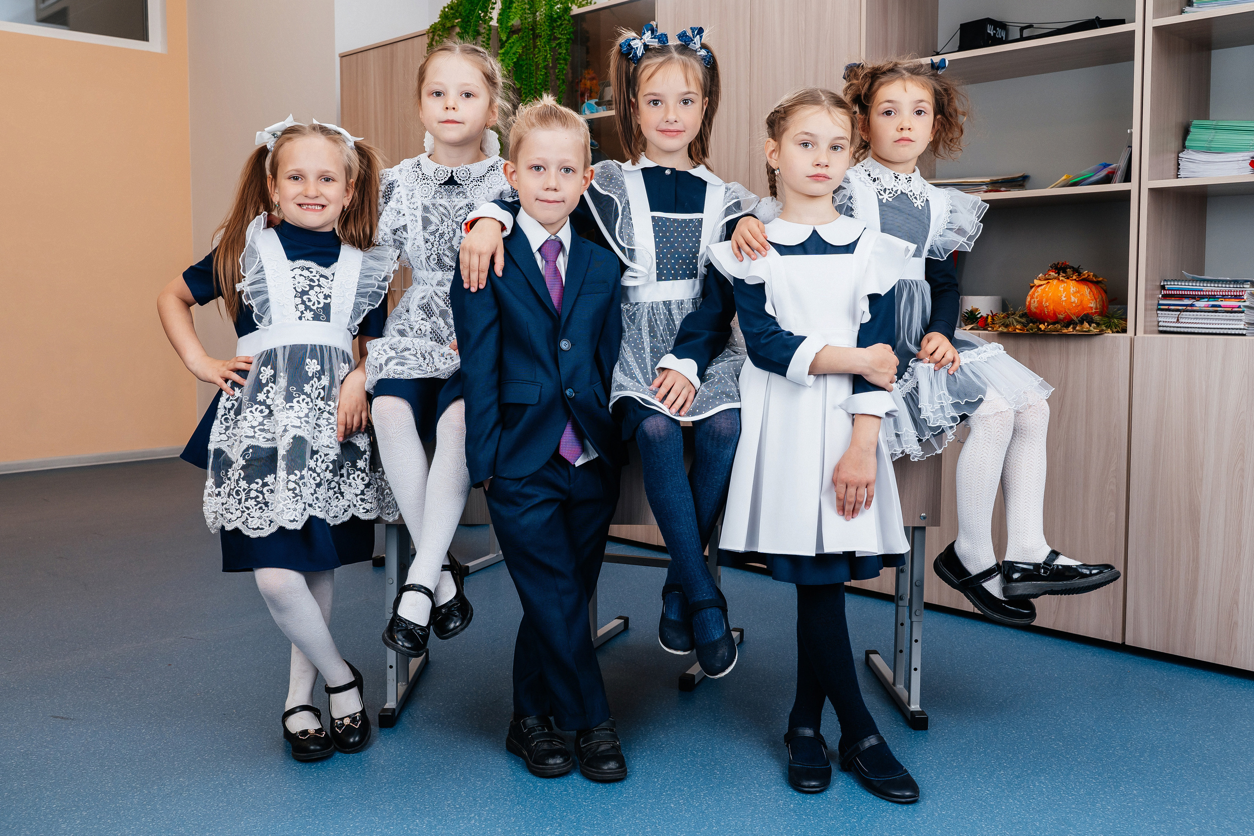 Младшие классы. Школьная фотография и выпускные фотоальбомы Иркутск