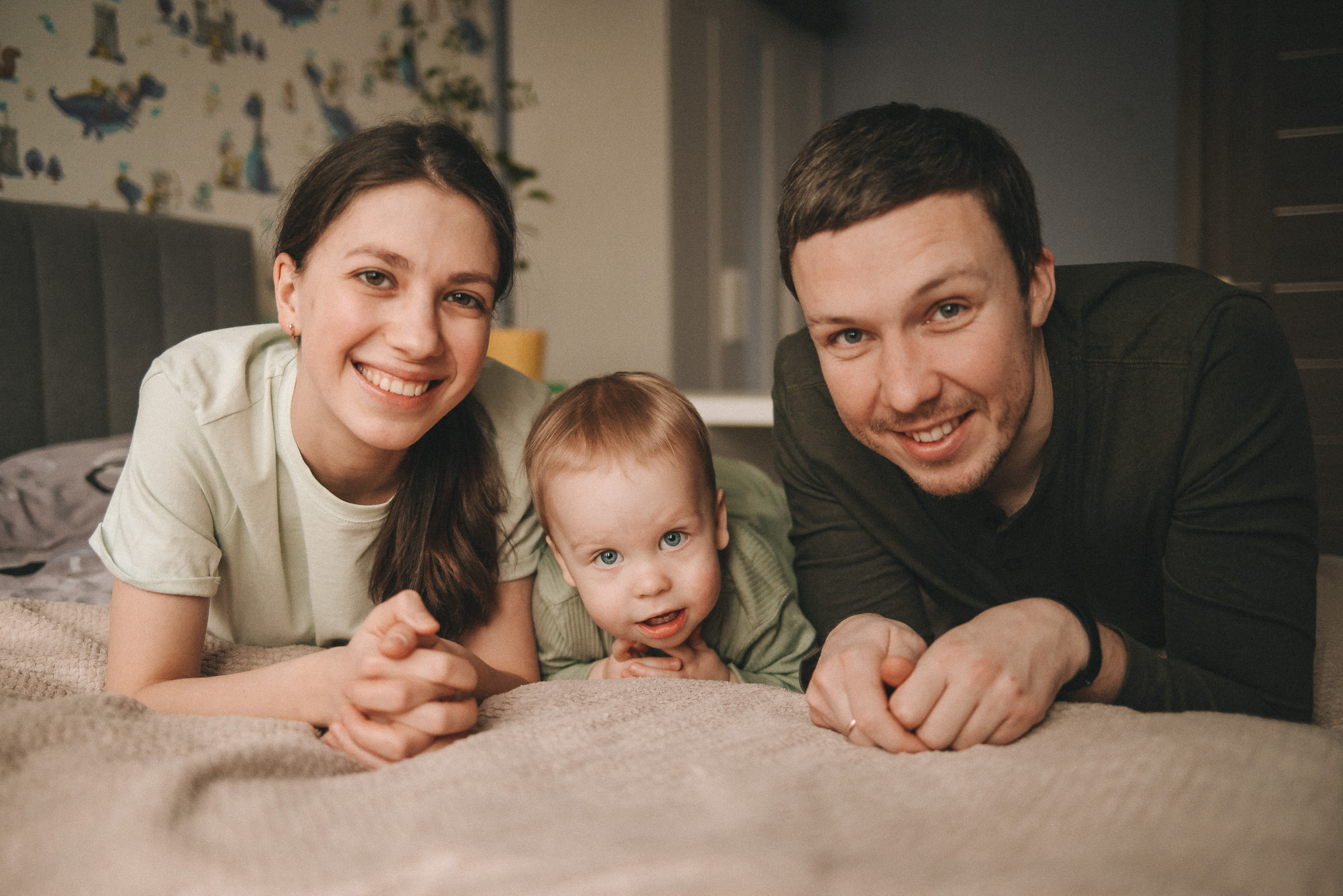 Матвей и семья. Фотограф новорожденных в стиле lifestyle в Воронеже Юлия Ключникова