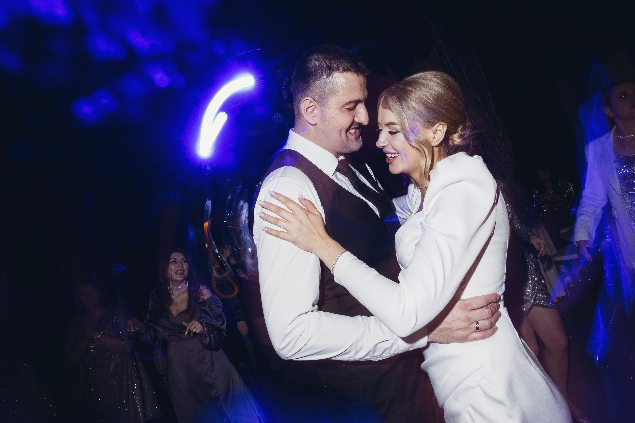 Ян и Екатерина (Дали Хол). Свадебный и семейный фотограф в городе Сургуте Стерликова Светлана