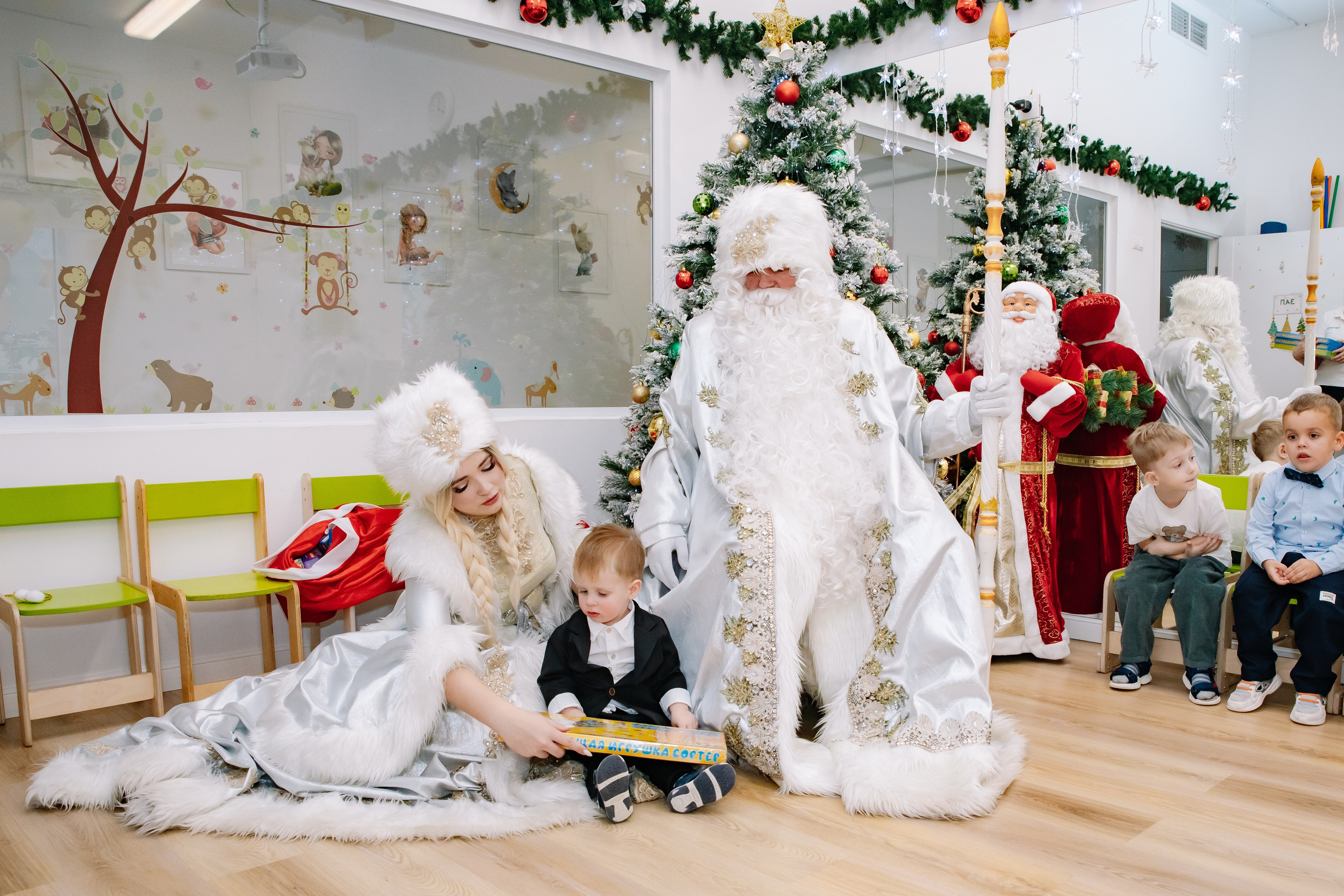 Новогодний утренник в саду Пятачок. Фотограф в Москве Яна Полосина