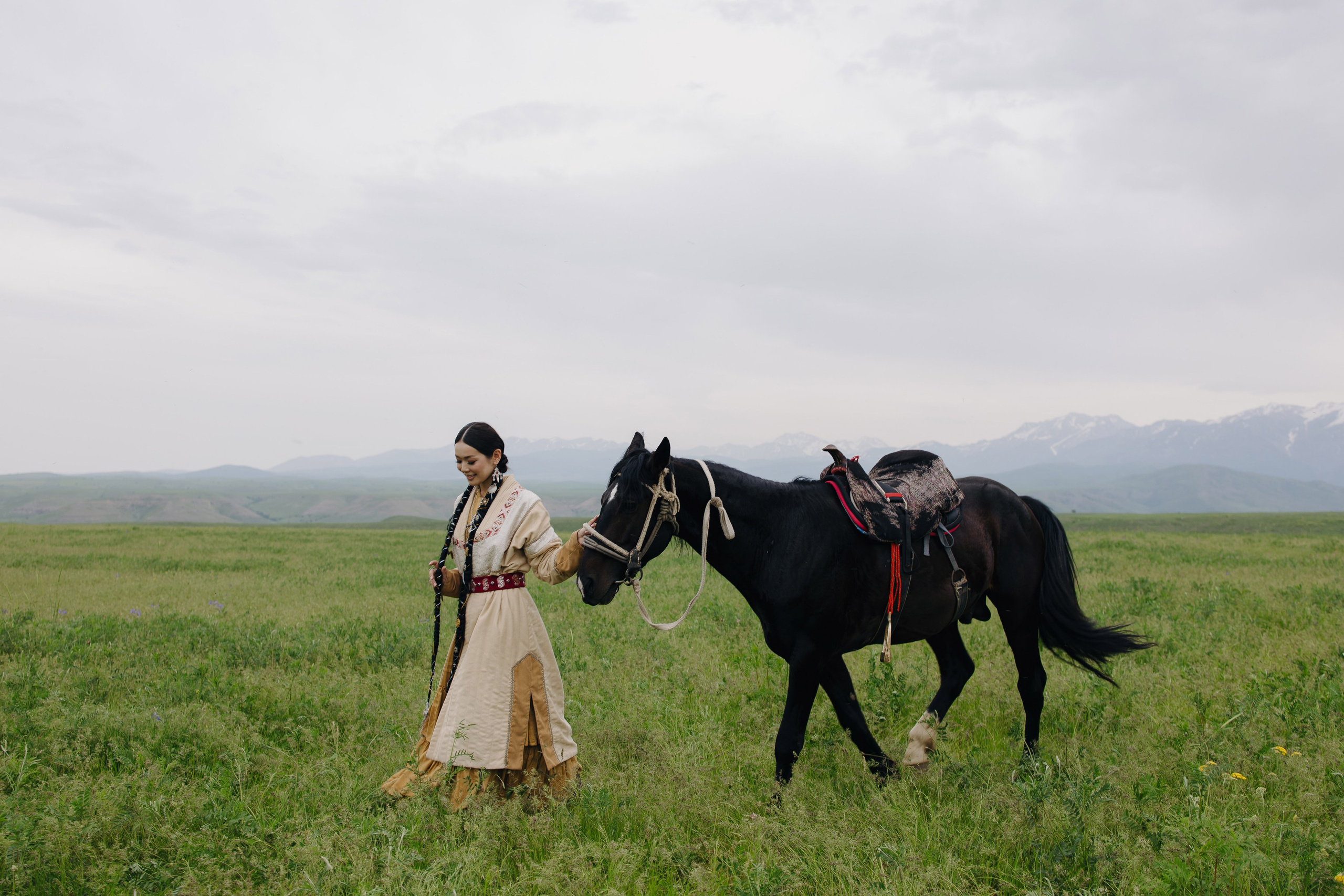 Qyz Uzatu. Свадебный и репортажный фотограф в Астане T.Yertay «Nomad media»