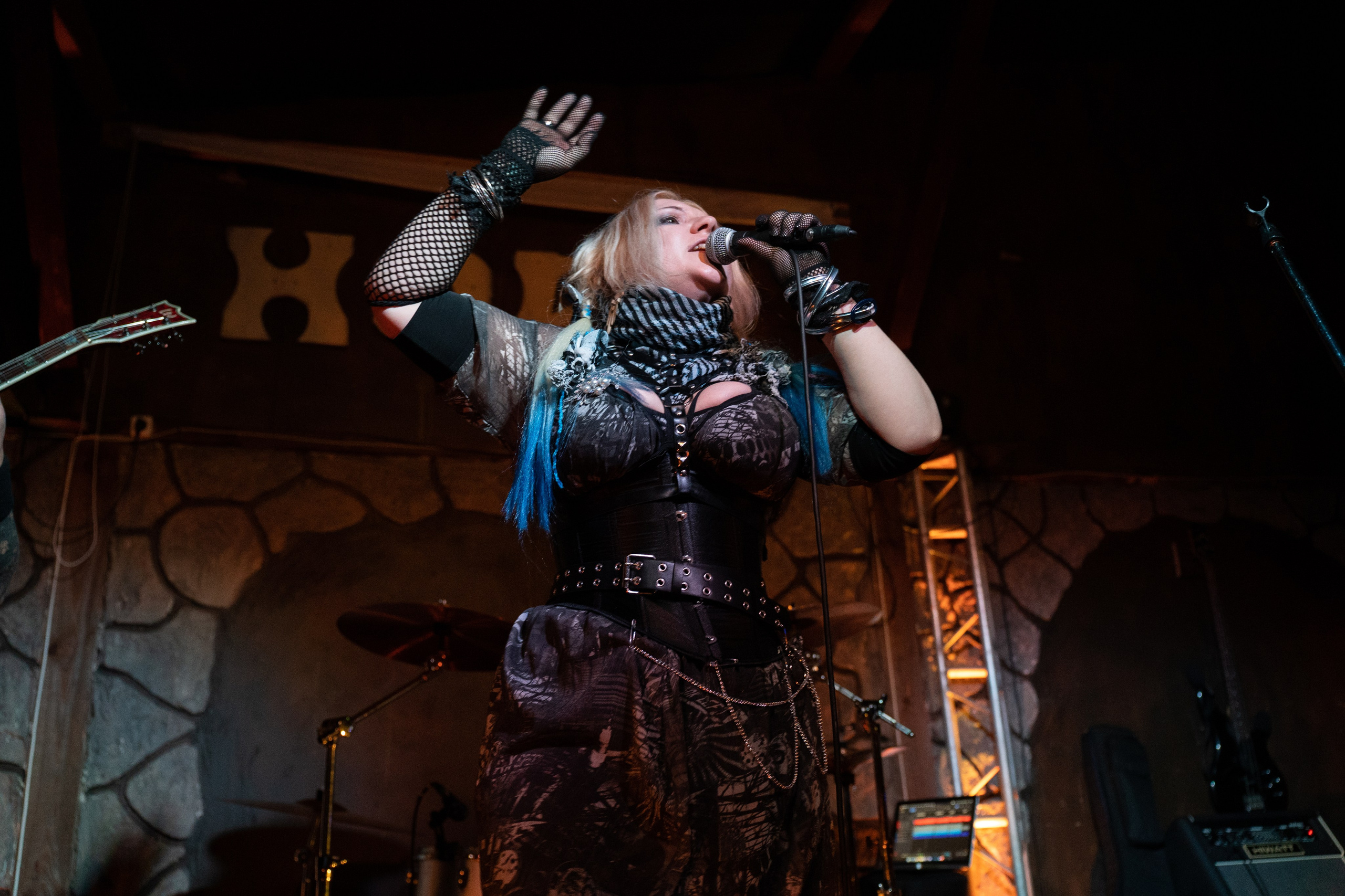 Ночь На Земле|Нора, Псков. Концертный и репортажный фотограф в Санкт-Петербурге Слава Пахомов