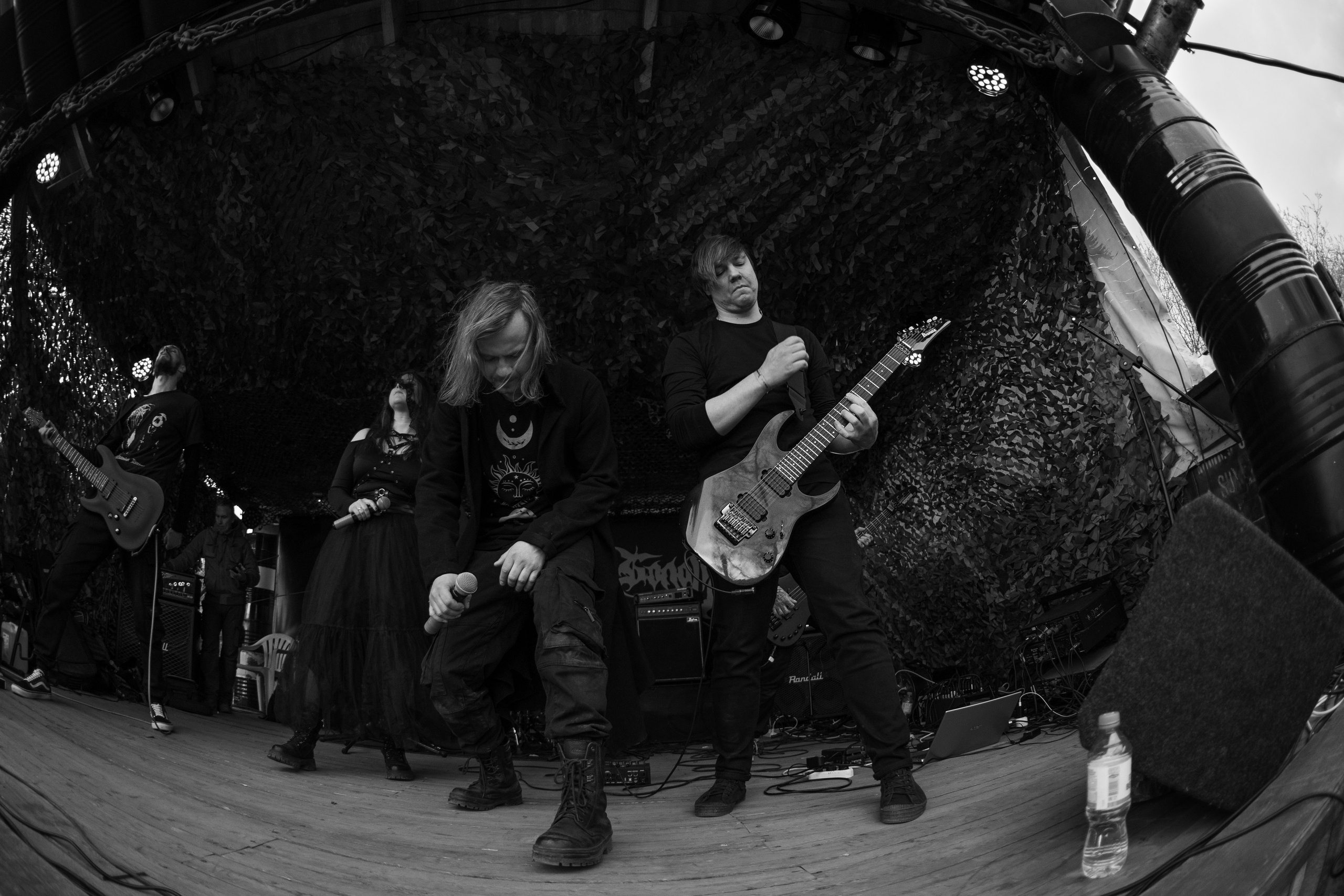 Фестиваль «ПОСРЕДИ КЛАДБИЩ И БОЛОТ»|Архангельск. Концертный и репортажный фотограф в Санкт-Петербурге Слава Пахомов