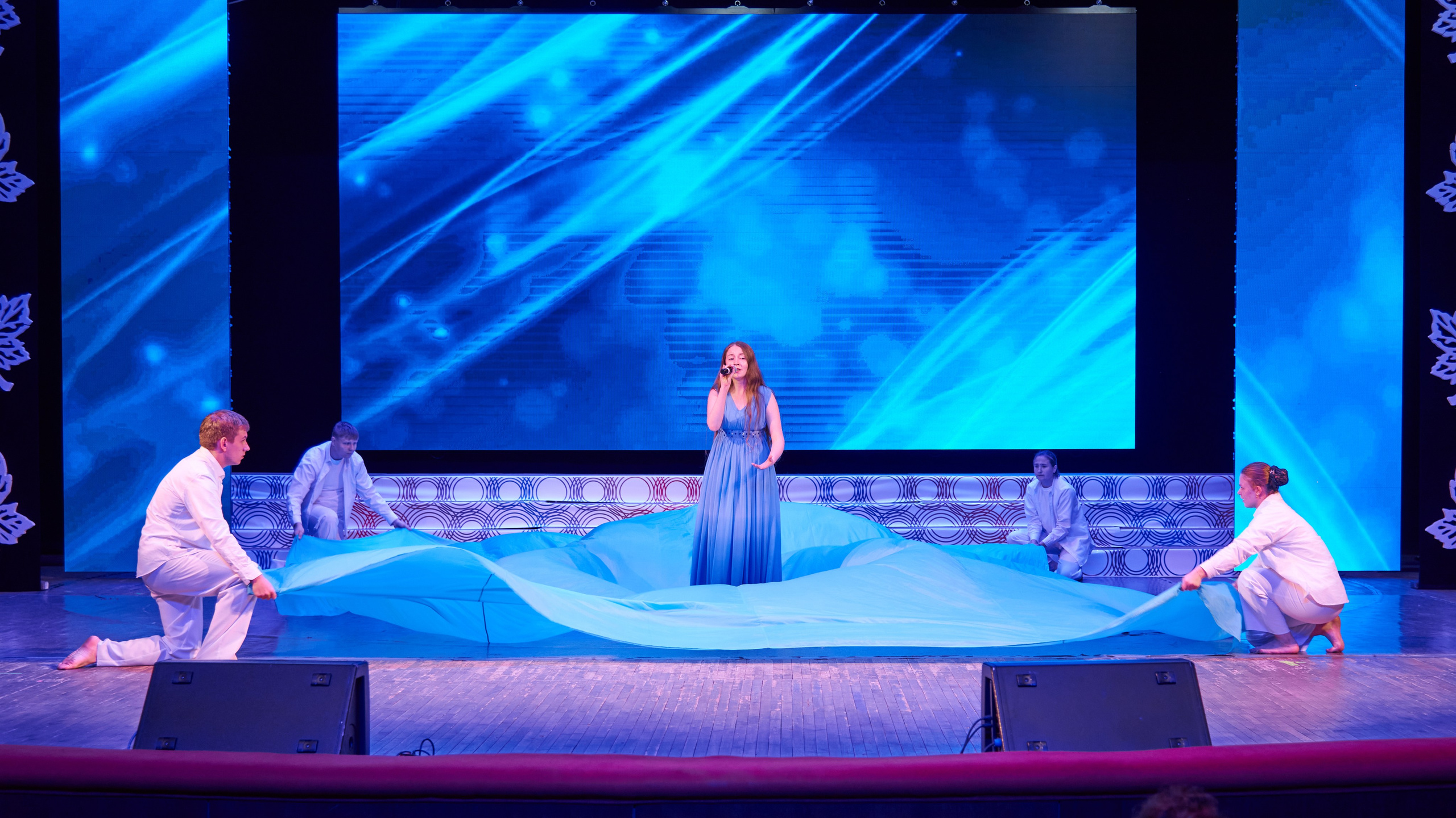 День учителя 2022. [fXph] Фотограф Масликов Илья. Съёмка мероприятий в Ленинске-Кузнецком