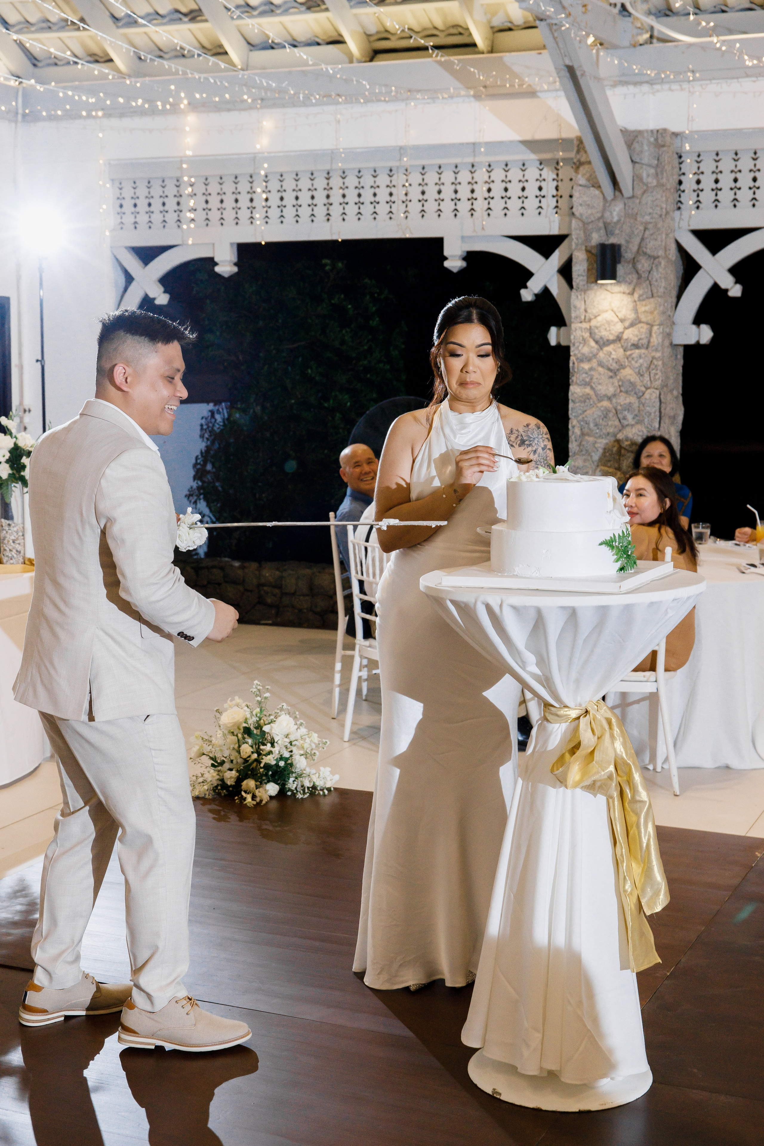 Wedding in Phuket at the Thavorn Hotel. Photographer in Phuket. Photographer Thailand