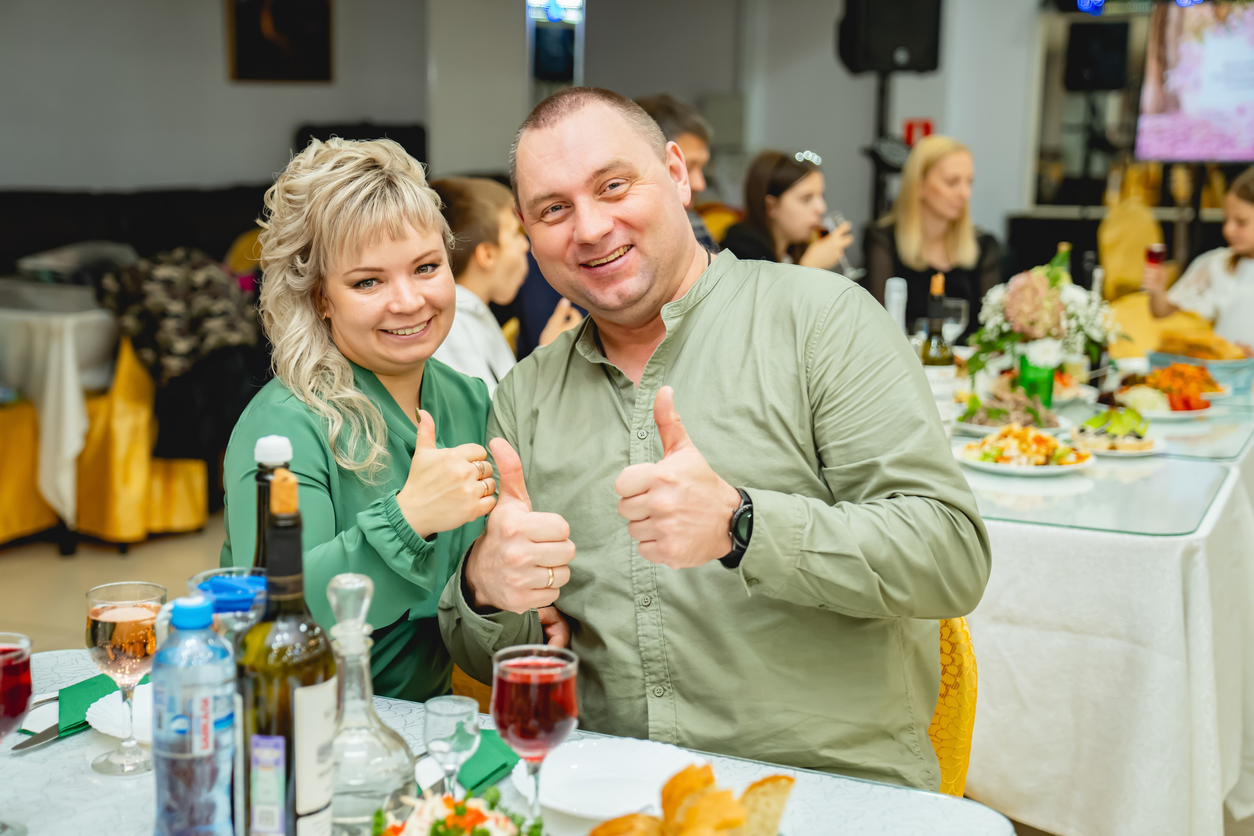 Осенняя Свадьба 2024. Занимаюсь профессиональной фотографией и живу рядом с Байкалом. Работаю в разных жанрах