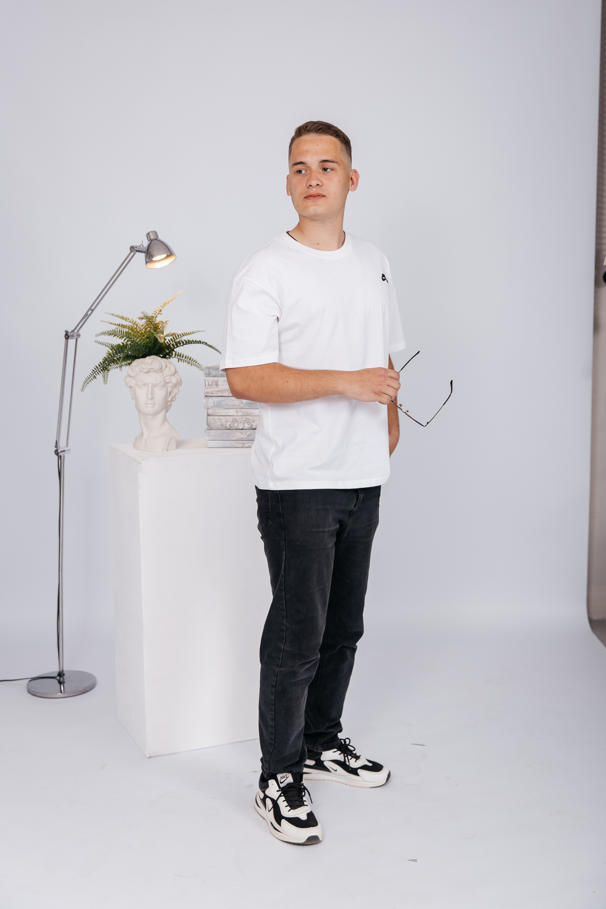 Фотосессия в старших классах Крымск. Фотограф Любава Колесник. Выпускные альбомы в Крымском районе