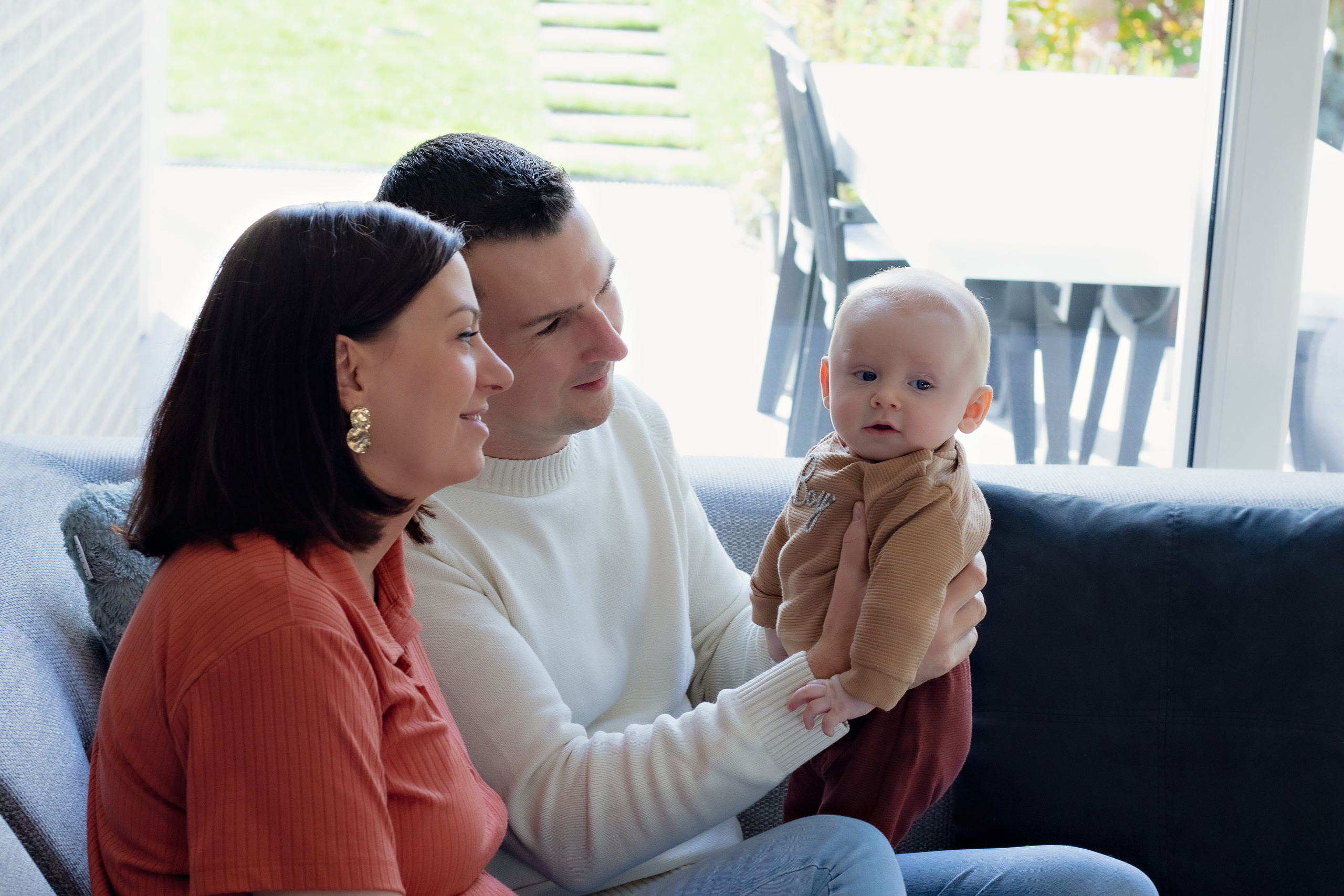 Home story of little Len. Family, Children and Business photographer in Belgium