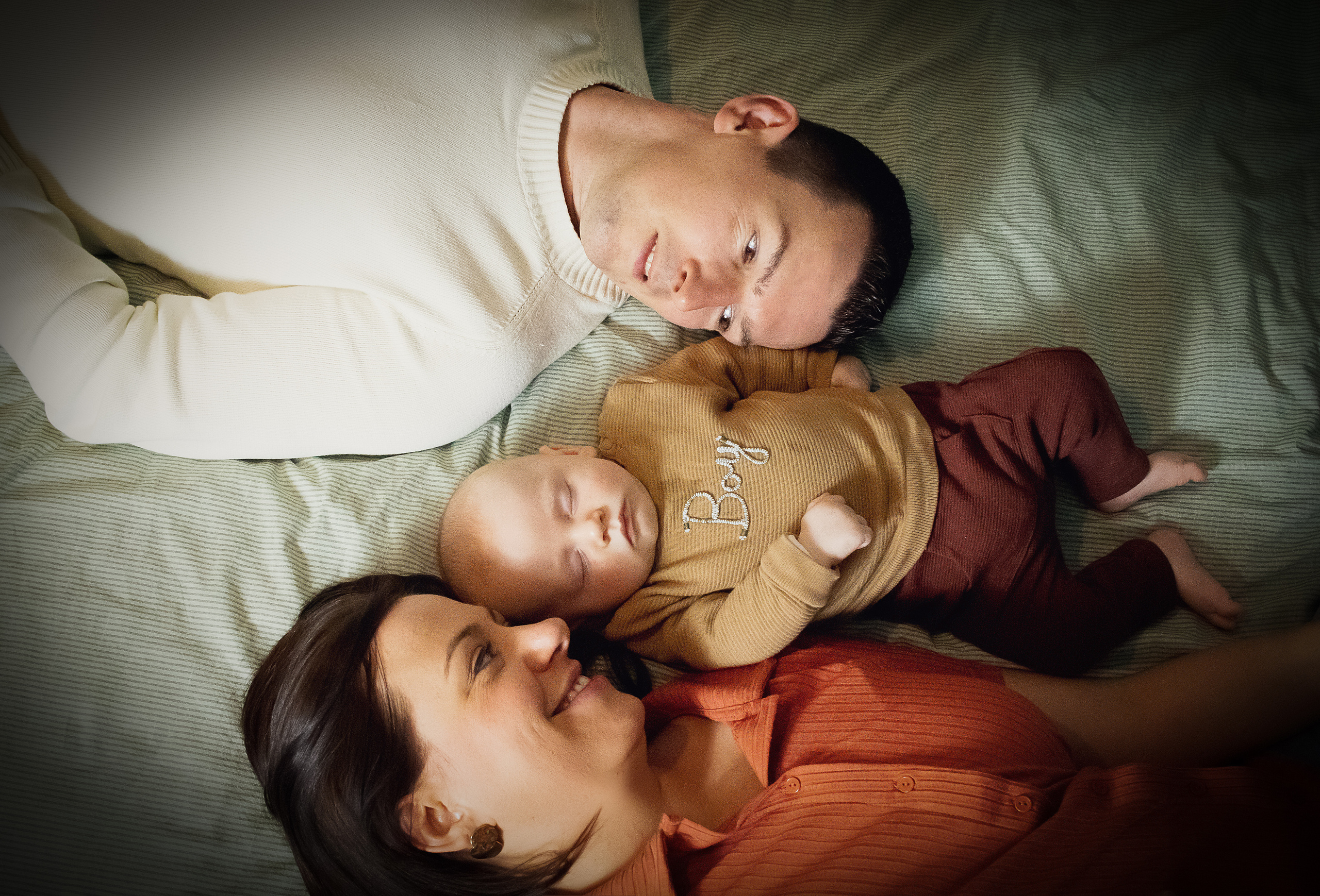 Home story of little Len. Family, Children and Business photographer in Belgium