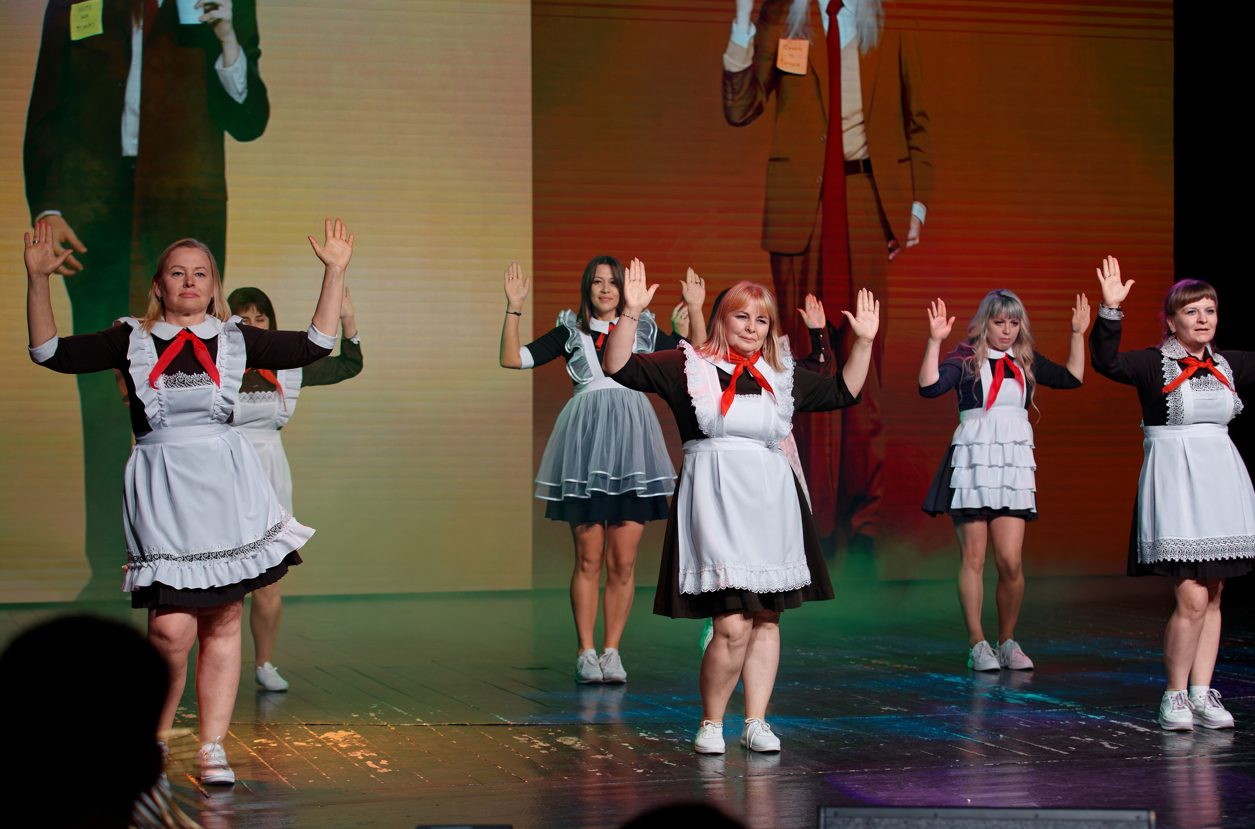 Выпускной школы 56 11Б. Семейный фотограф — Макс Белогрудов