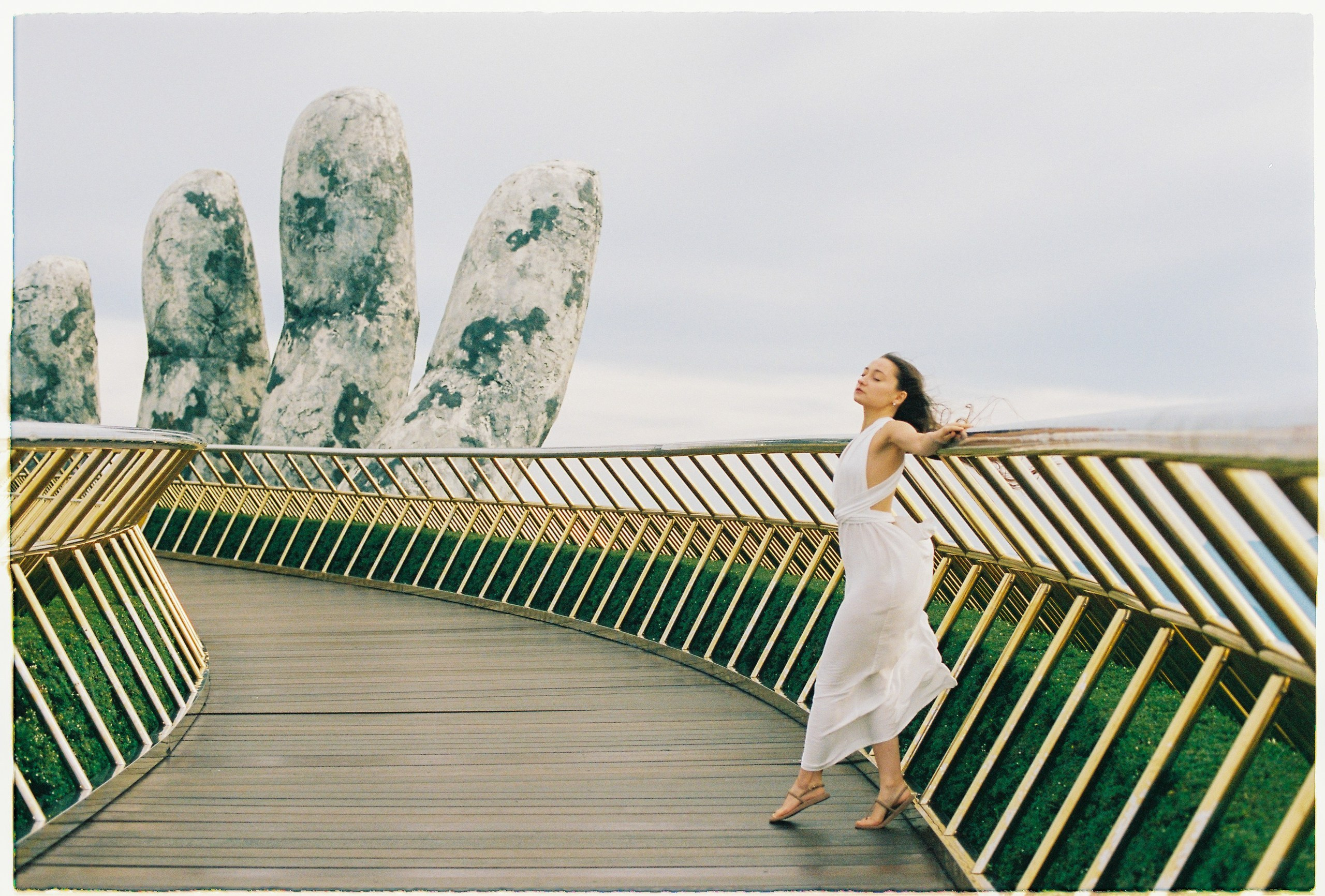 Nastya Bana Hills. Film Photographer in Da Nang, Vietnam — Tanya Parfenteva