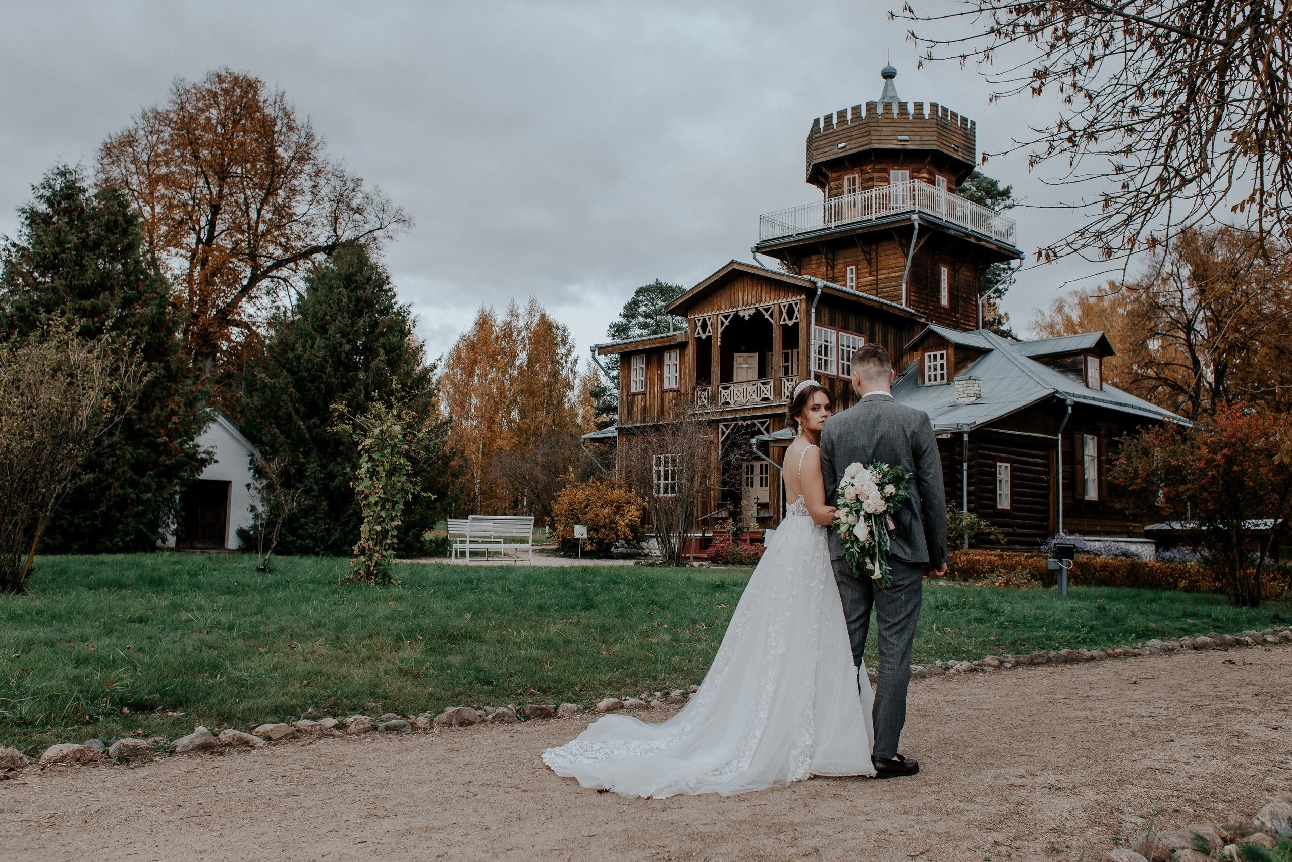 Свадебная фотосессия на природе в Витебске. Свадебный фотограф в Витебске Дмитрий Кувшинов