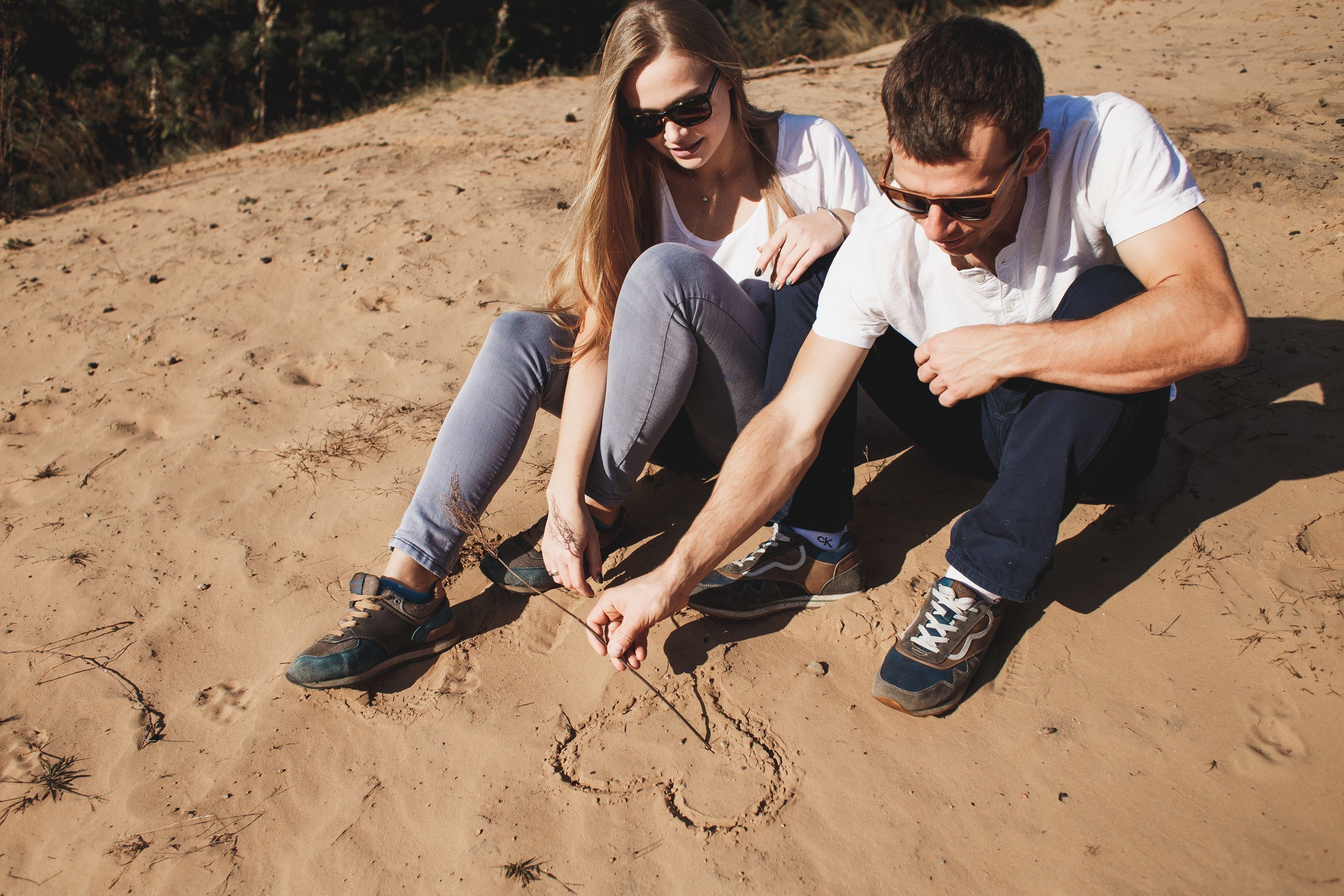 Фотограф для фотосессии лав стори. Свадебный фотограф в Витебске Дмитрий Кувшинов