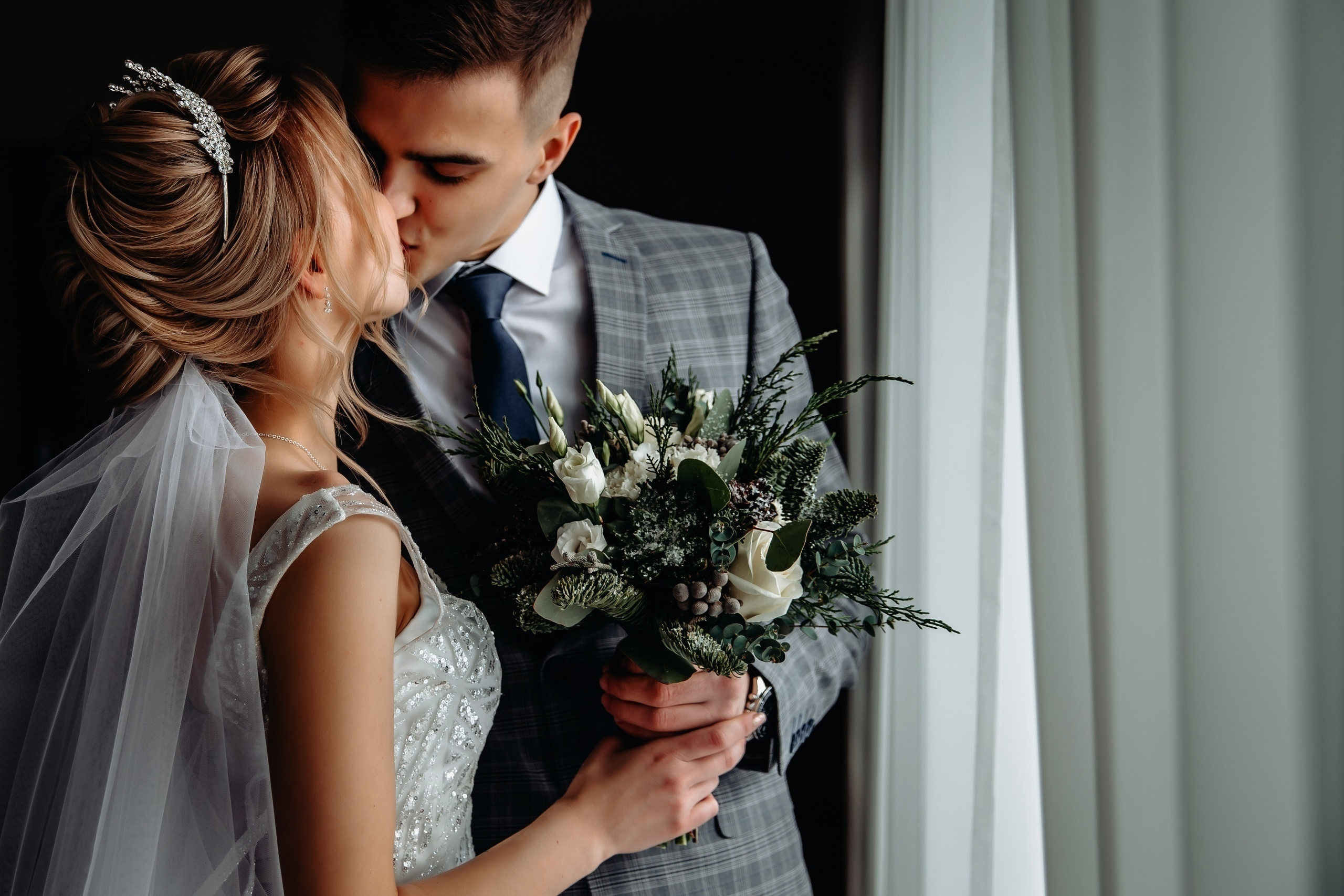 Зимняя свадебная фотосессия в Витебске. Свадебный фотограф в Витебске Дмитрий Кувшинов