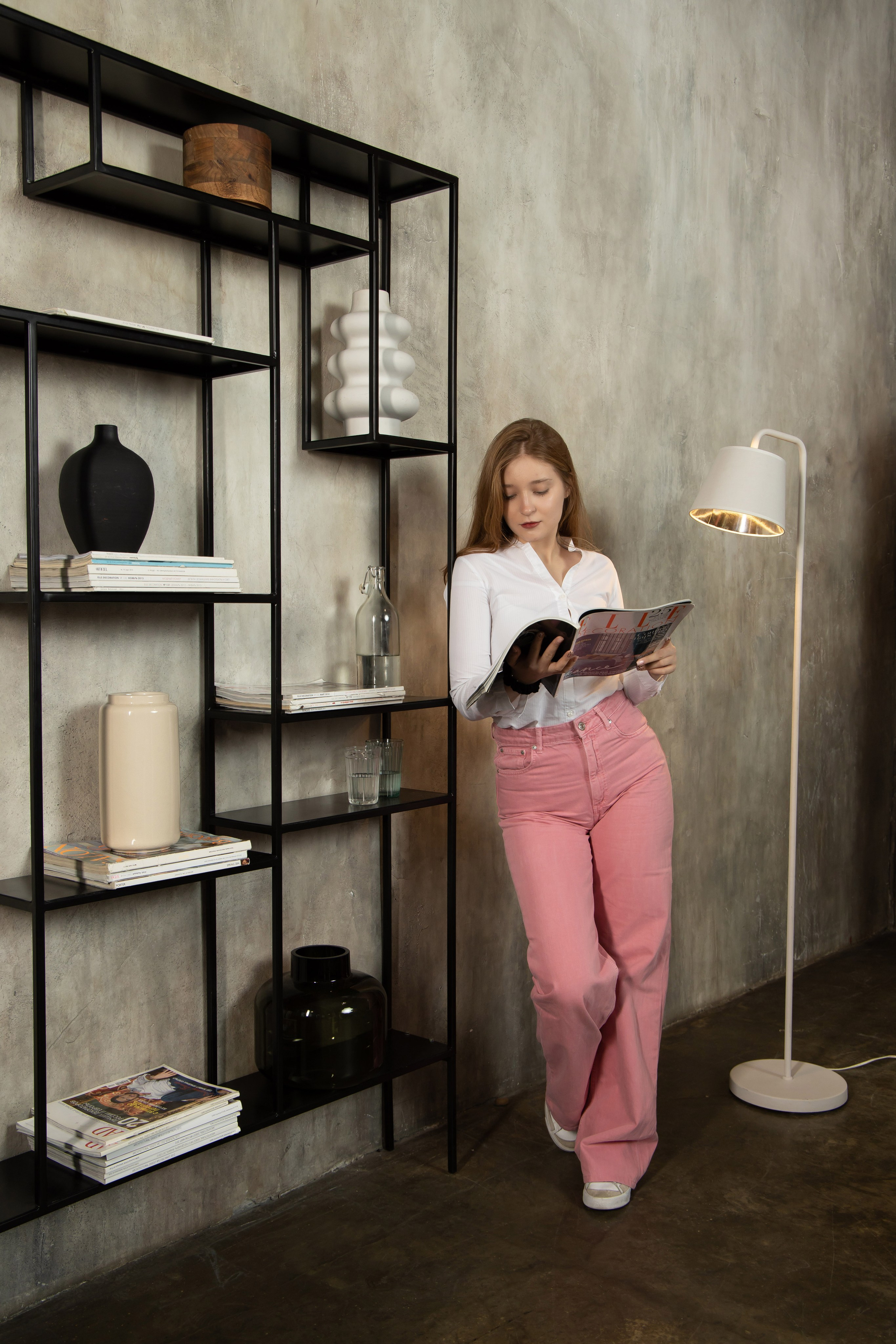 Зал Floyd. Школьная фотосессия в студии. Выпускные альбомы в Москве и Подмосковье