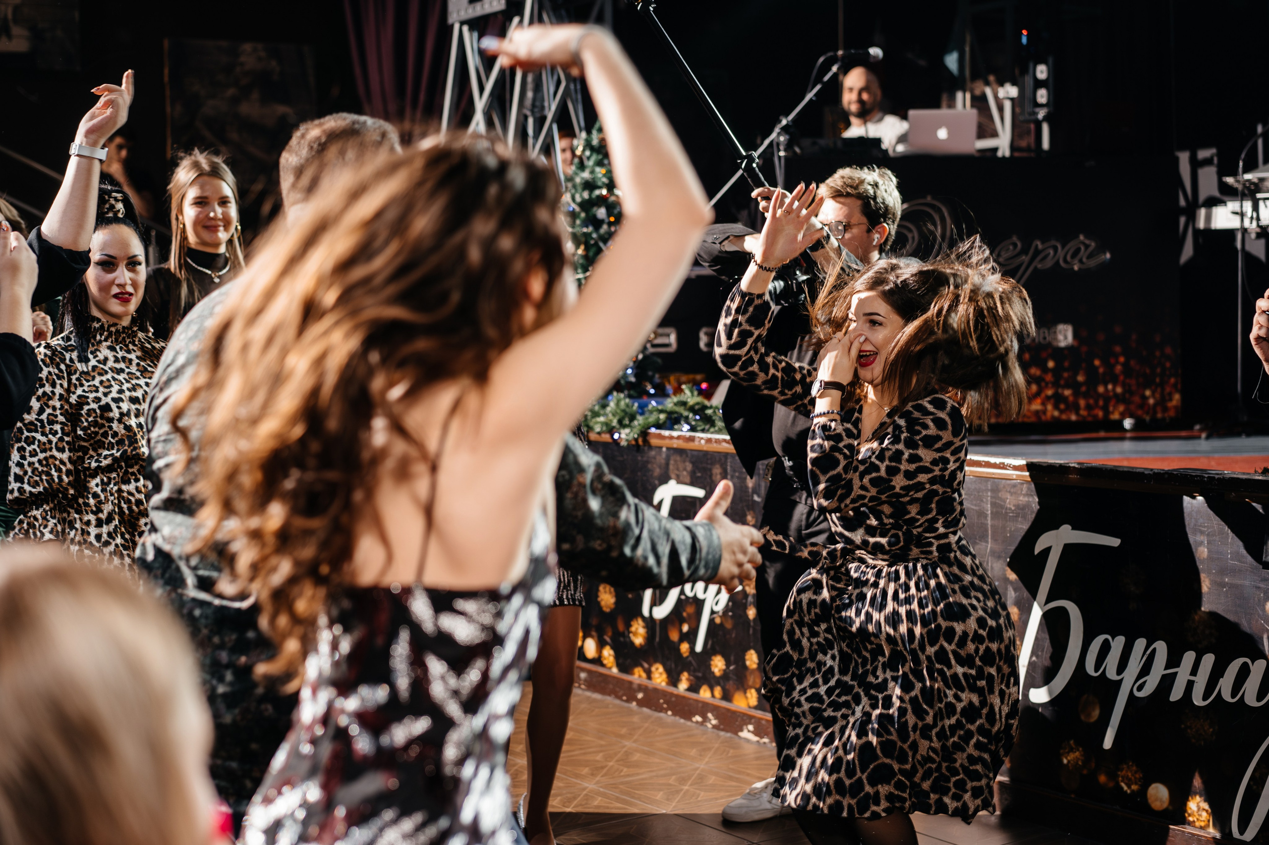 Корпоратив «СОВКОМБАНК». Свадебный фотограф Барнаул Алексей Павлов