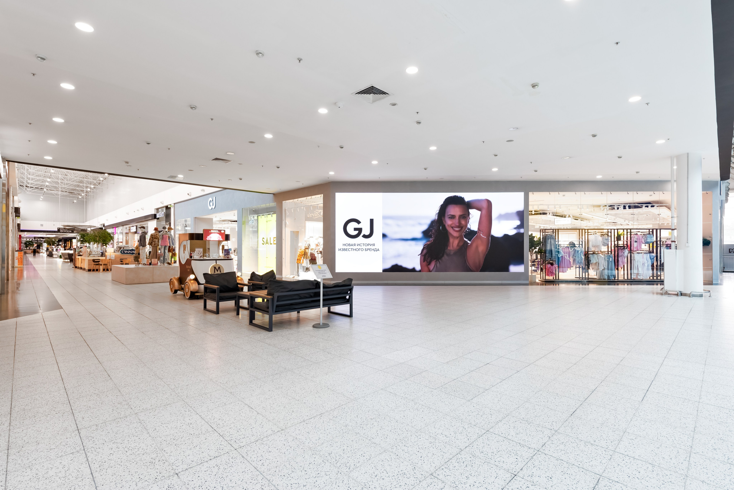 Gloria Jeans. Интерьерный фотограф в Новосибирске Дмитрий Шибаев