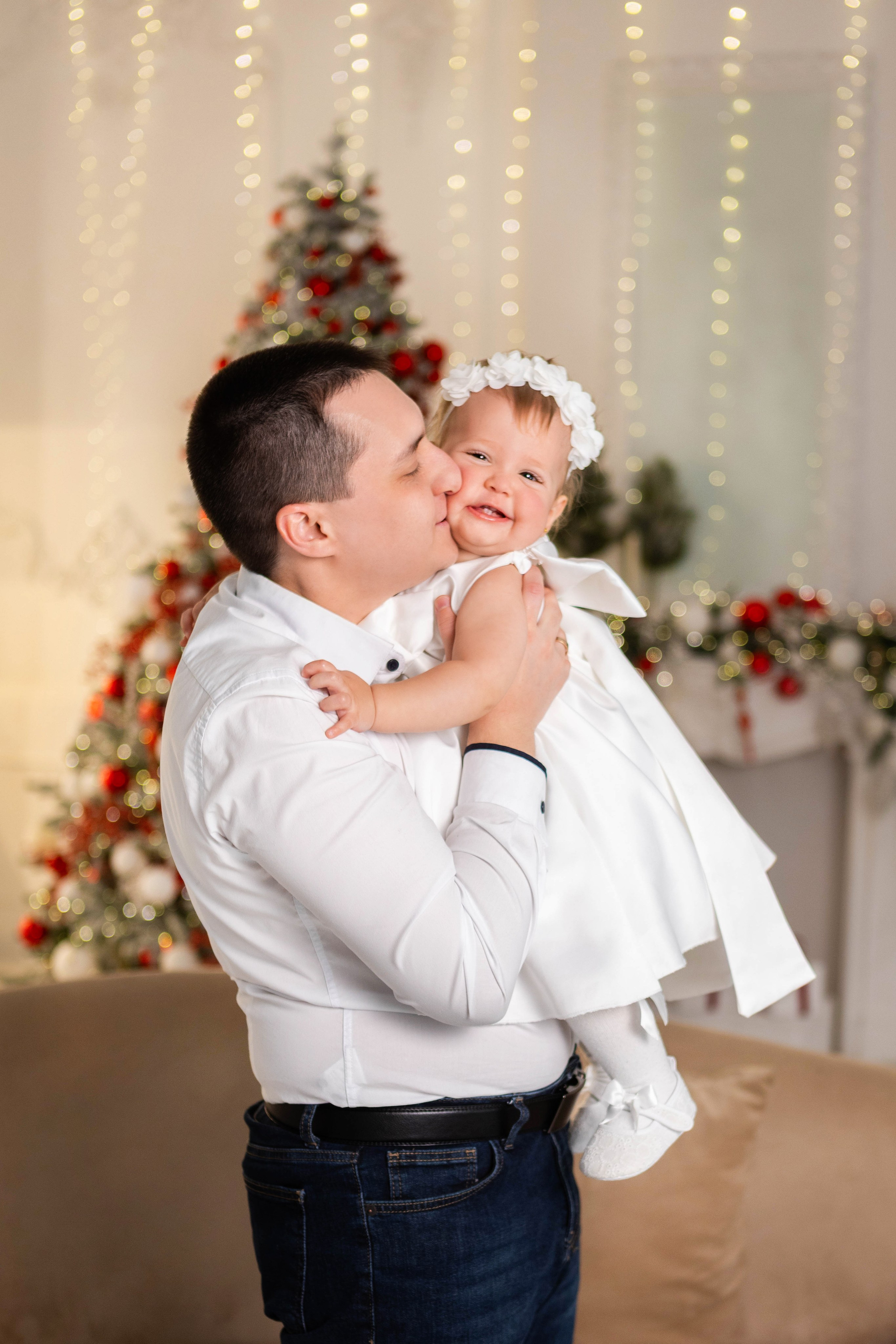 Татьяна, Сергей и София. Фотостудия «Alice», зал Зазеркалье. Свадебный семейный и детский фотограф в Краснодаре Карина Федоровская