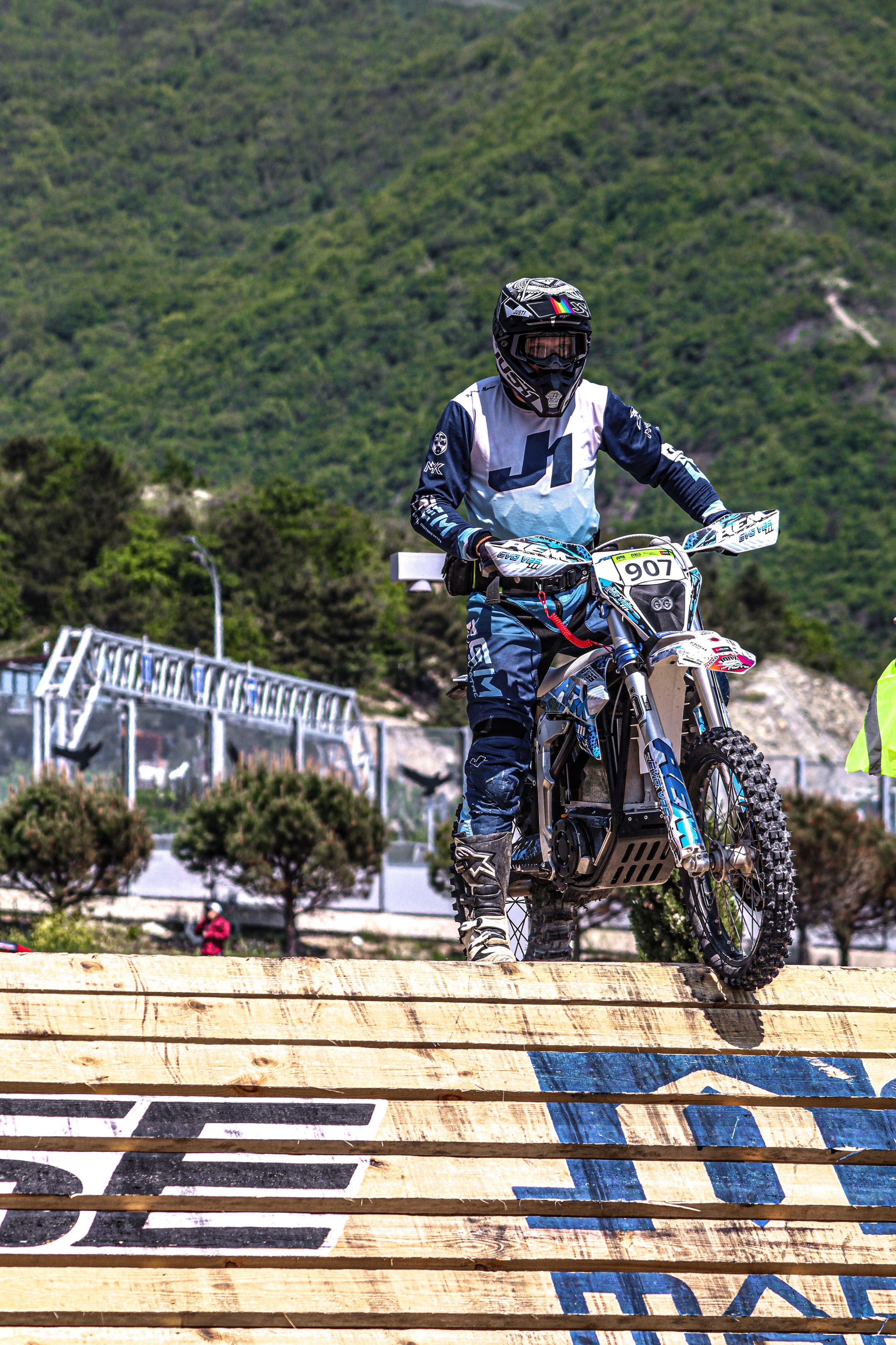 Enduro. Ivaladimirovna1995.wfolio.pro