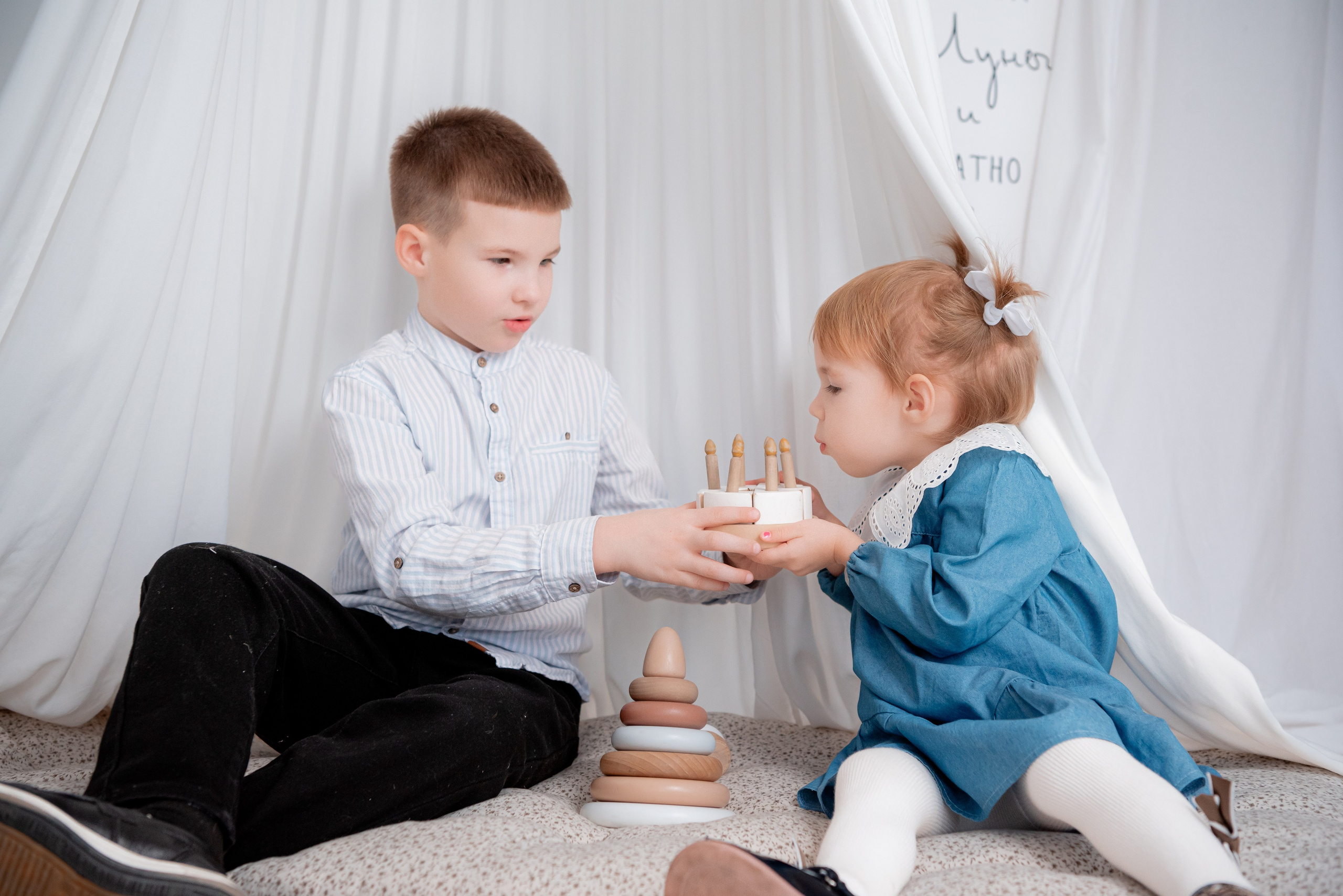 Семейная в студии Скандибек. Фотограф в Волгограде и Волжском Александр Горбань