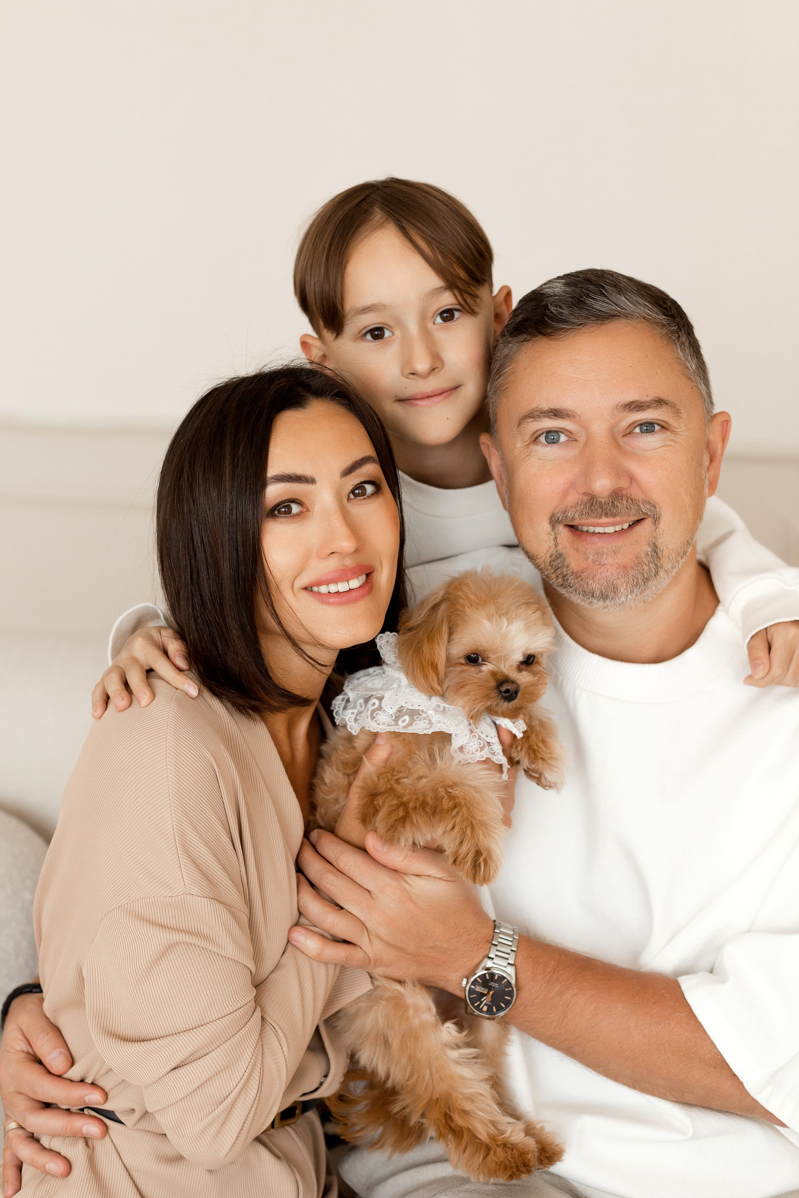 Съемка большой семьи в студии «Когда вместе». Семейный фотограф в Екатеринбурге Маргарита Курносова