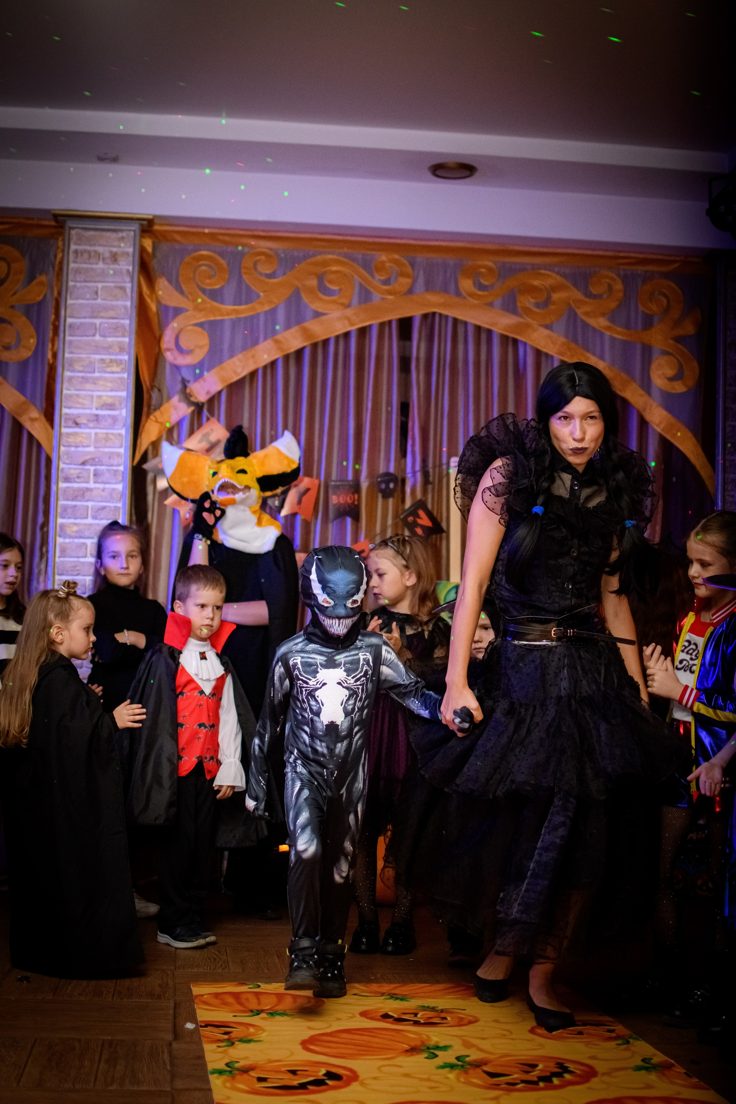 HALLOWEEN. Photokarish