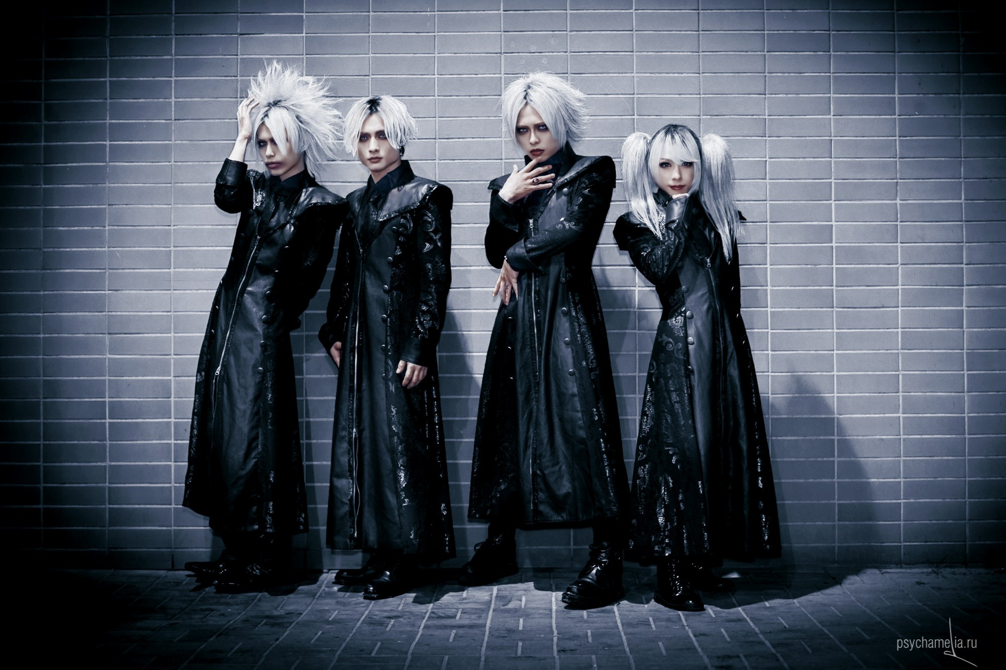 Studio and outdoors. Main